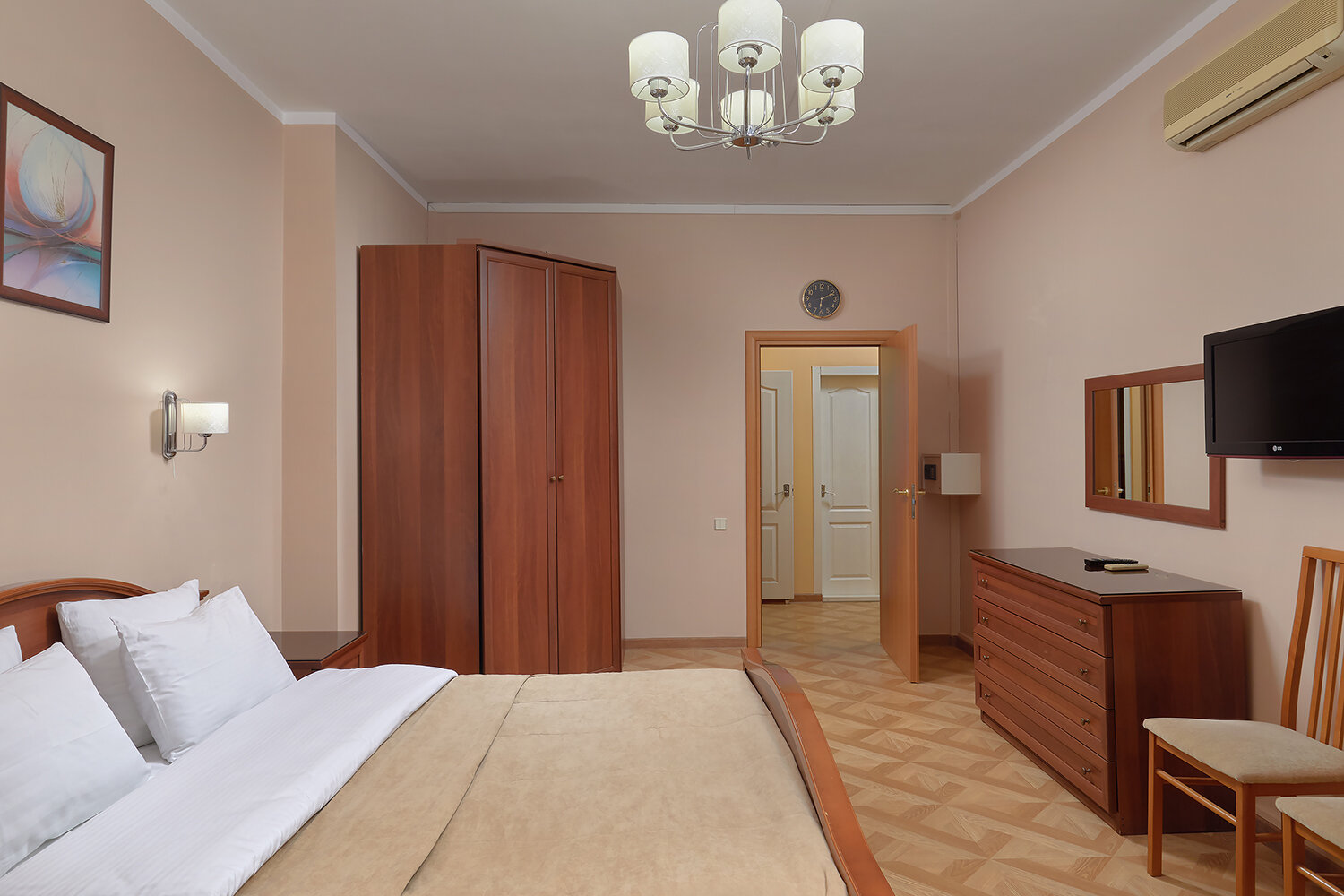 2 корпус Люкс угловой 2-местный 2-комнатный 5-9 этаж