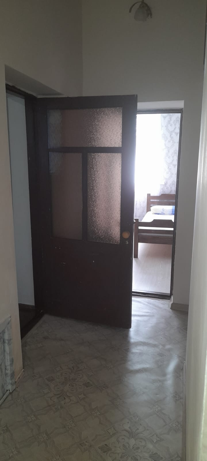 4- комнатная квартира в центре г.Гагра