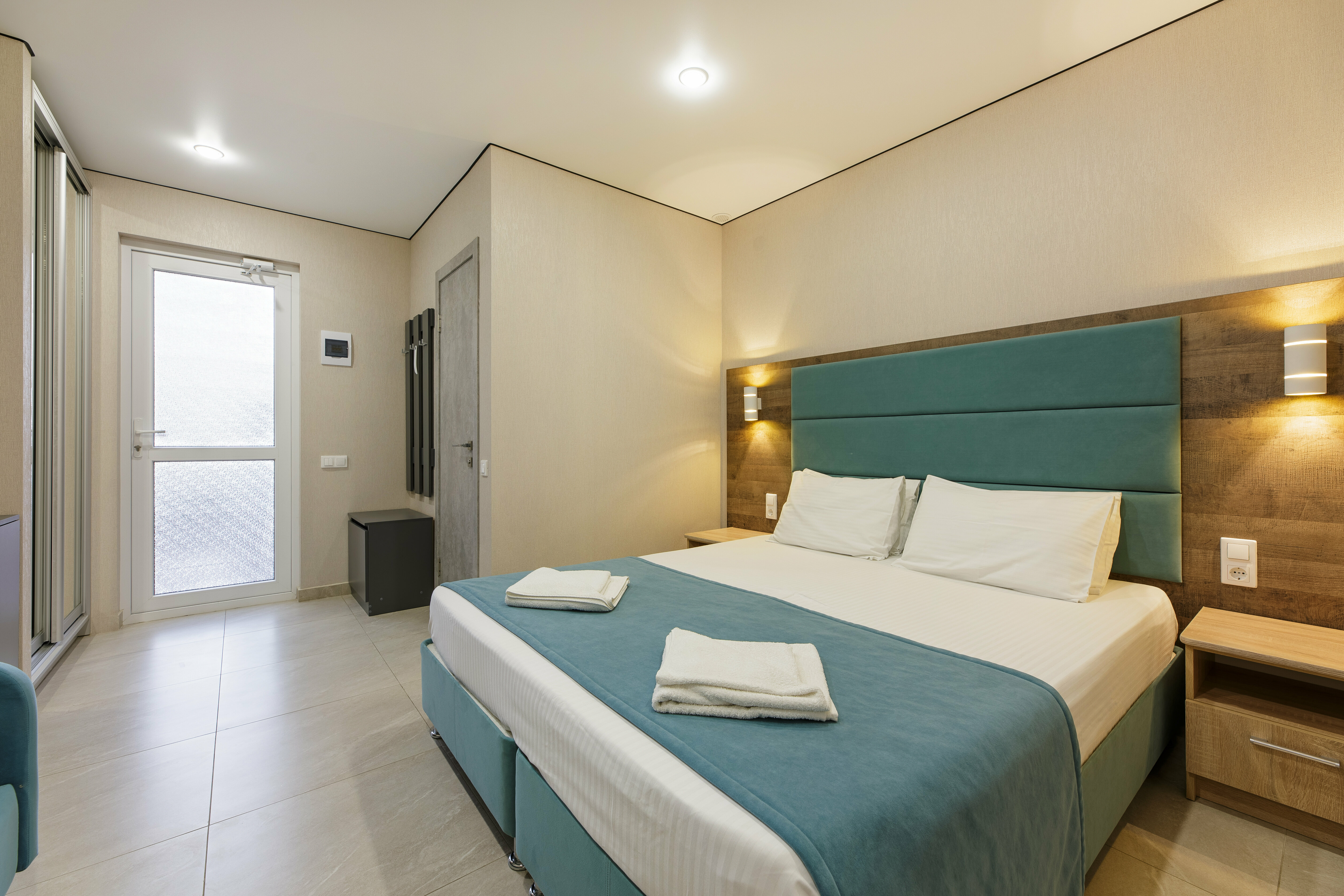 Большой двухместный номер с 1 кроватью