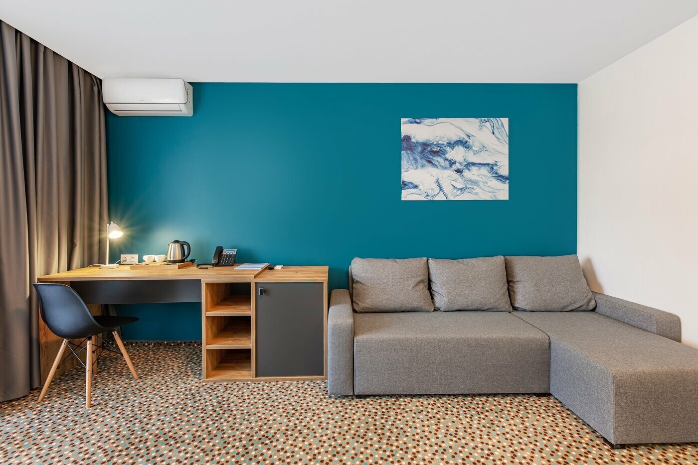 STANDARD DOUBLE ROOM