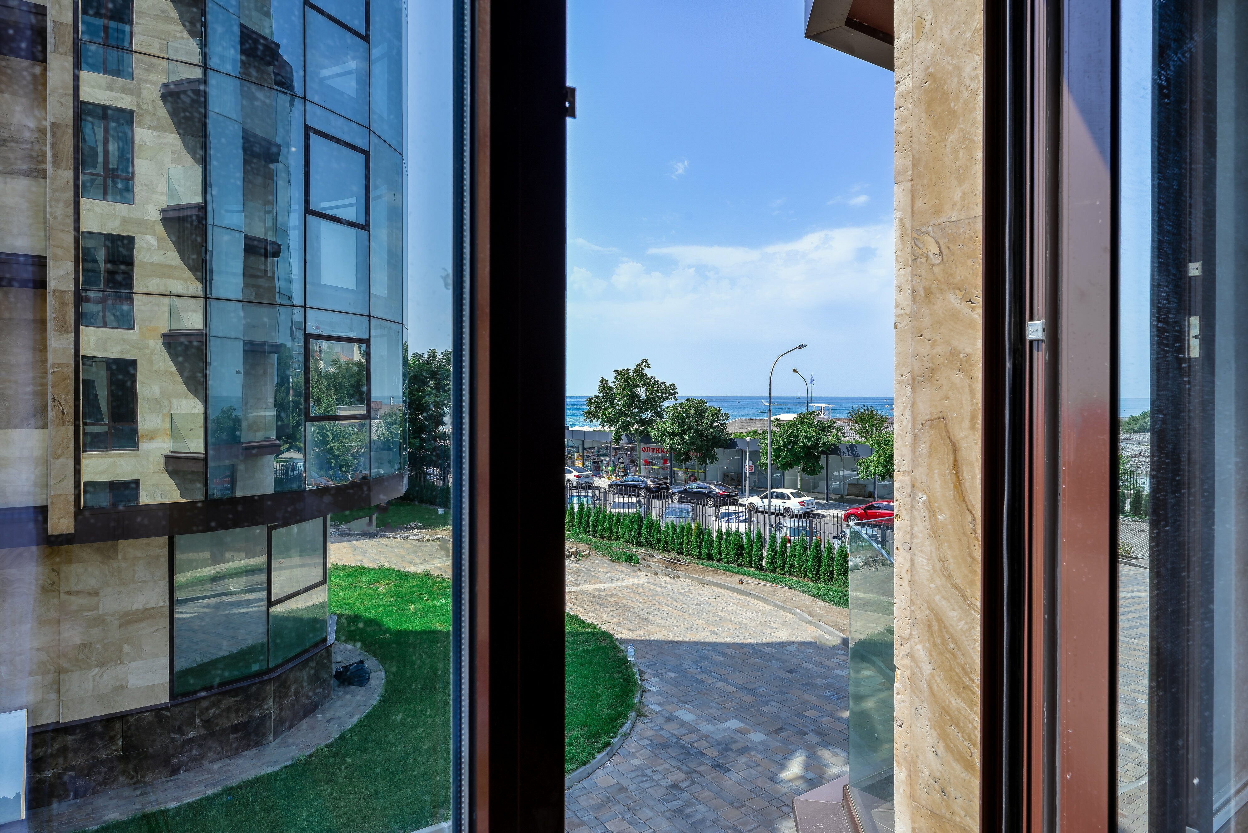 Классический трехместный номер