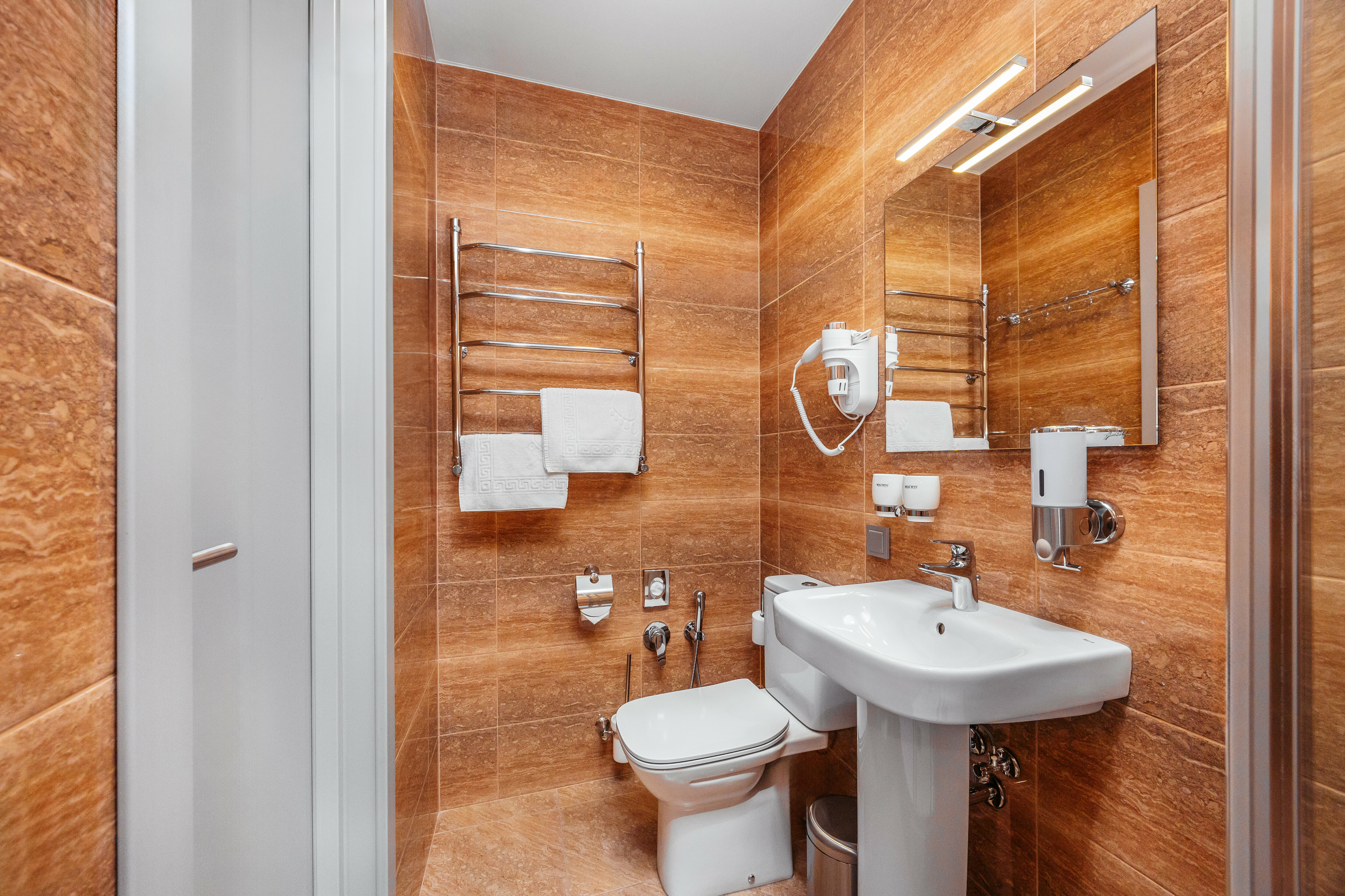 Семейный двухкомнатный номер