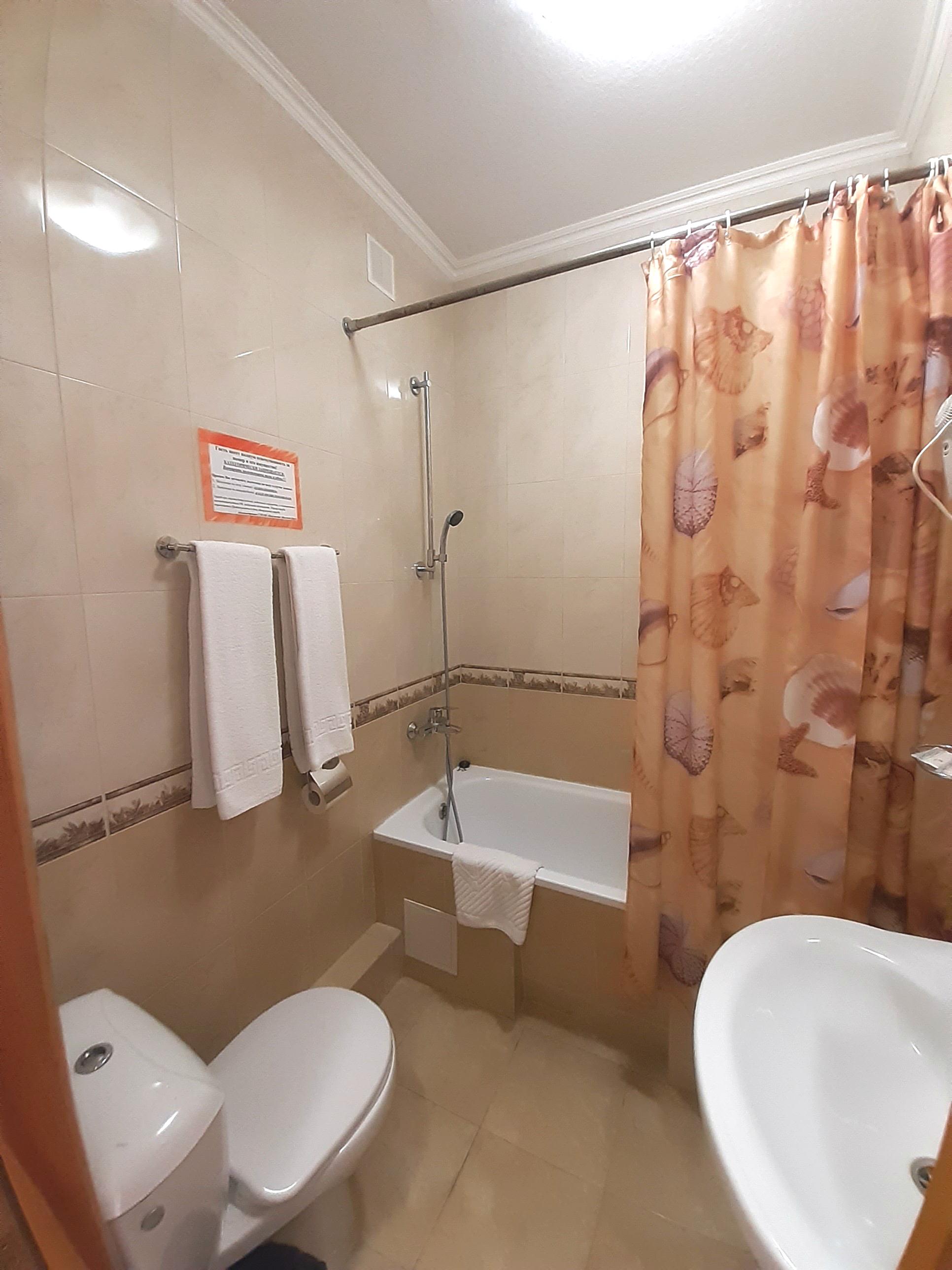 «Стандартный»  с балконом и видом на море