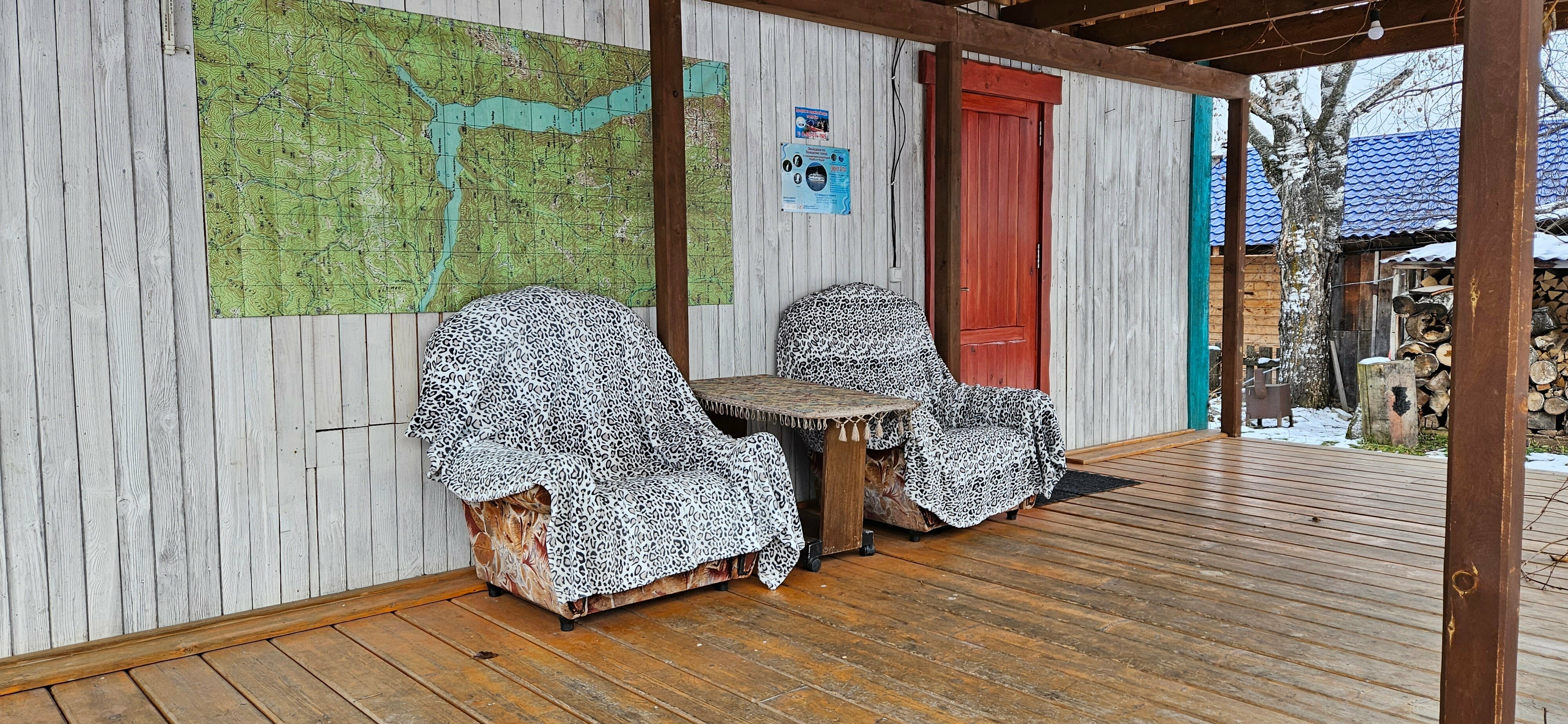 Семейный номер с видом на горы