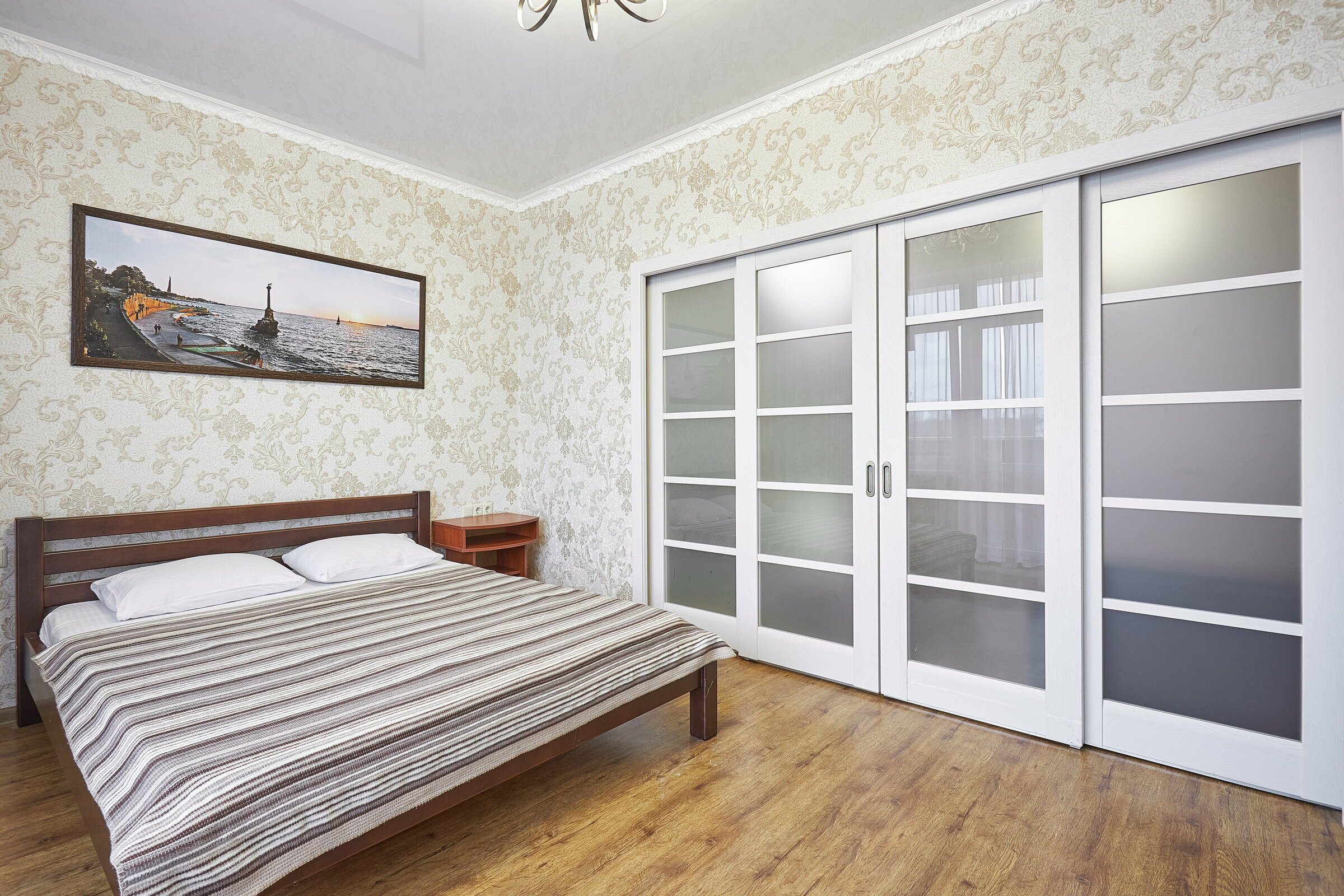 Апартаменты с видом на море ( с раздвижными дверями)