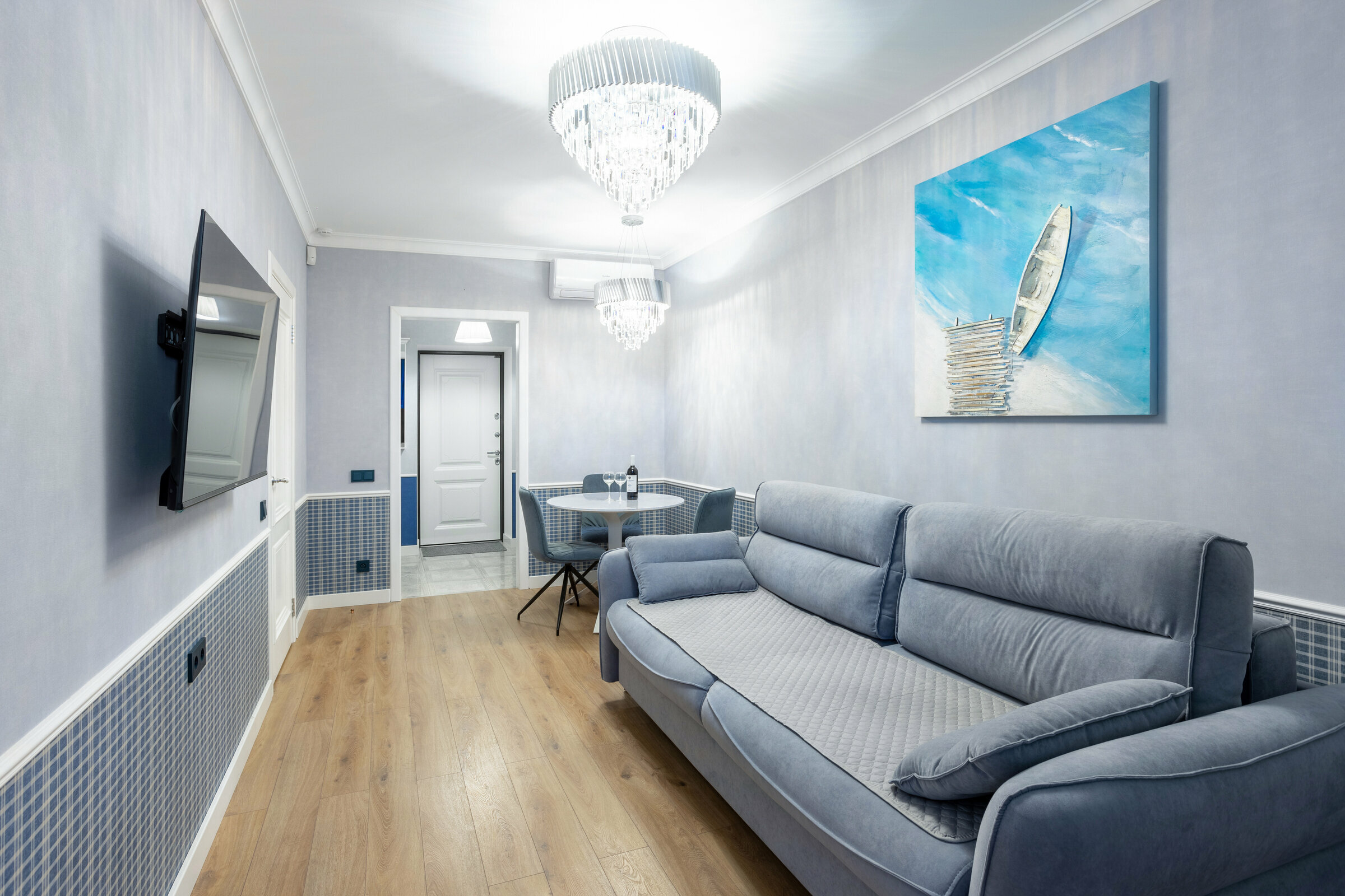 Двухкомнатные апартаменты с видом на море