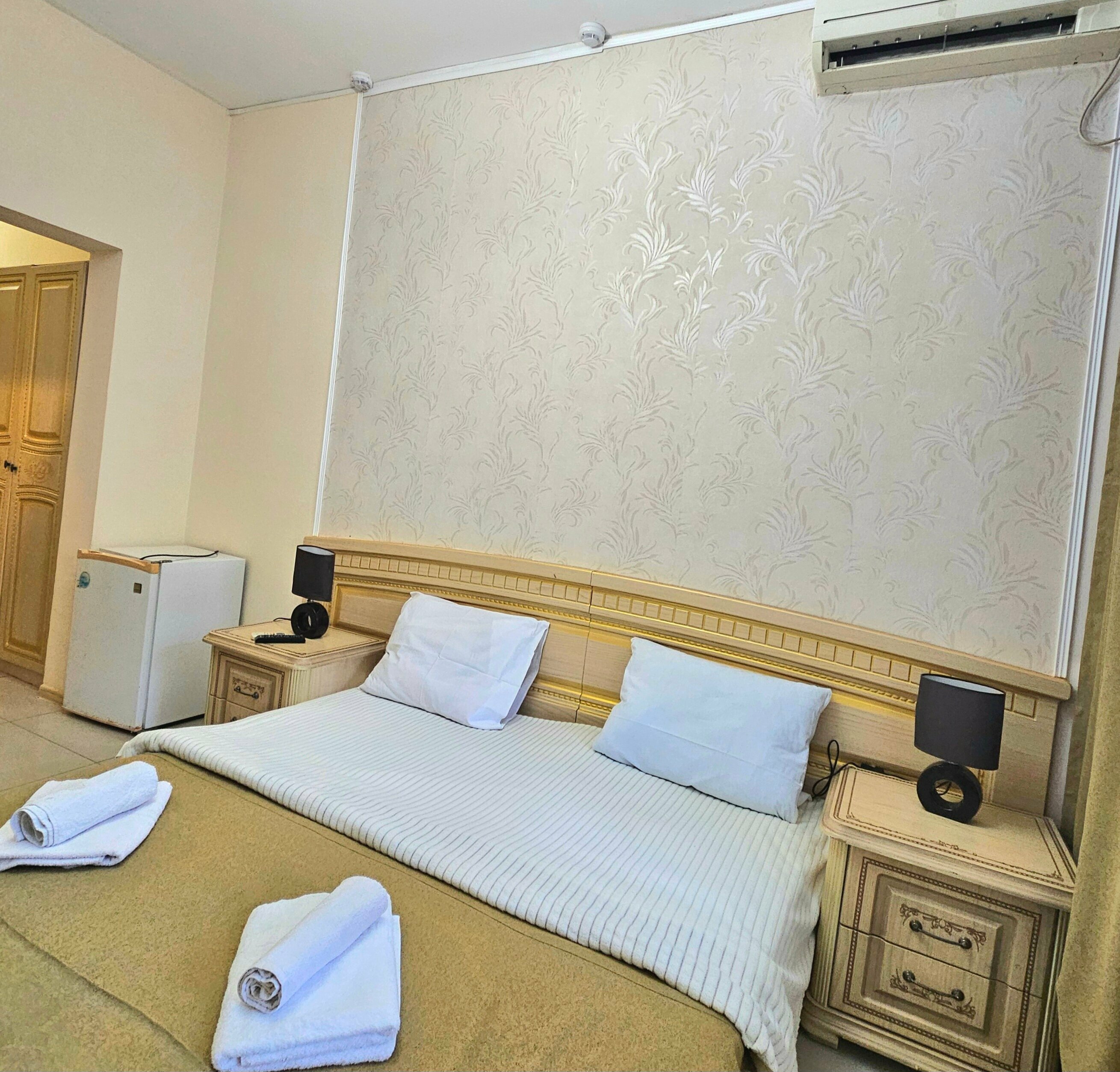 Двухместный номер с 1 кроватью и видом на бассейн