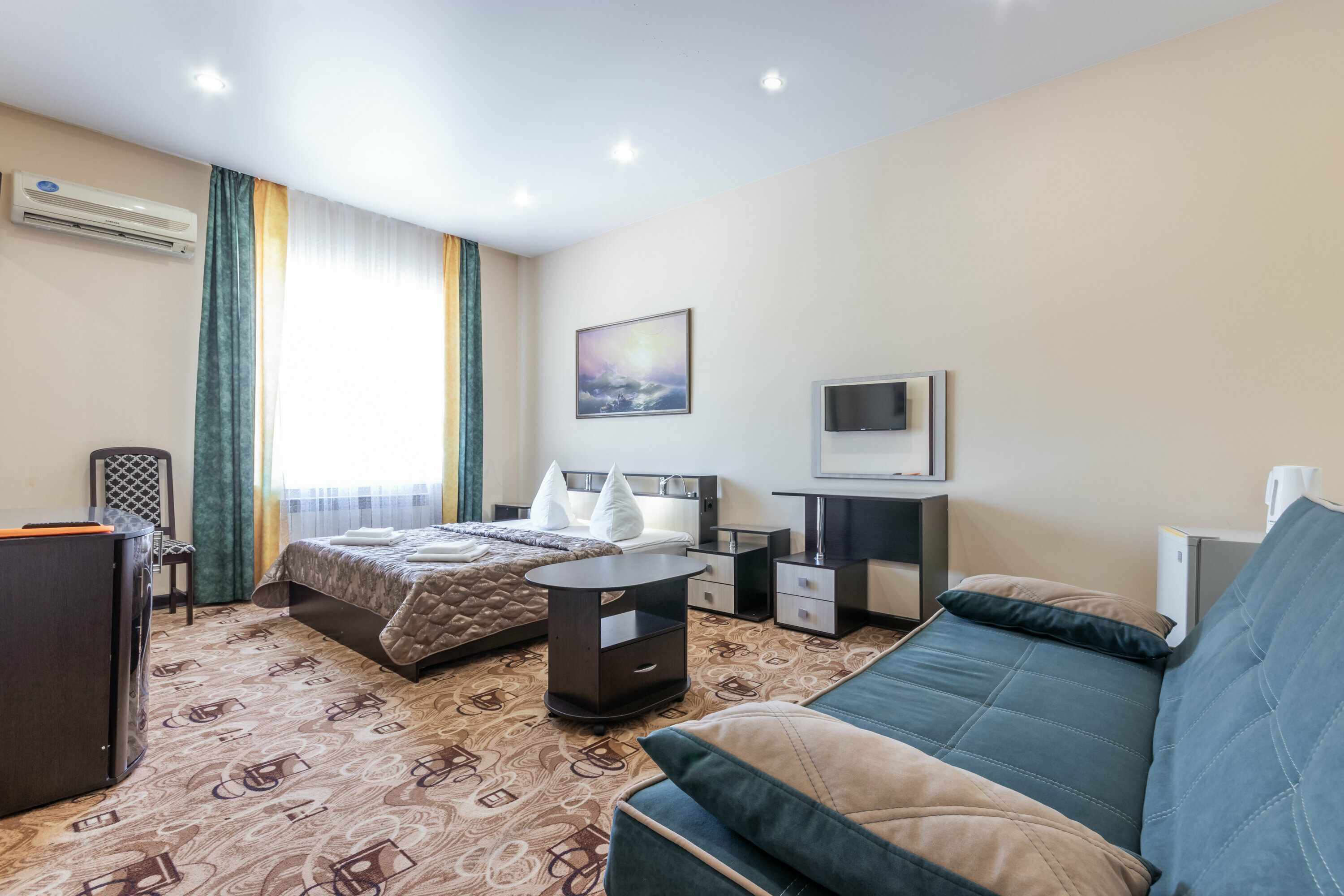 Четырехместный семейный