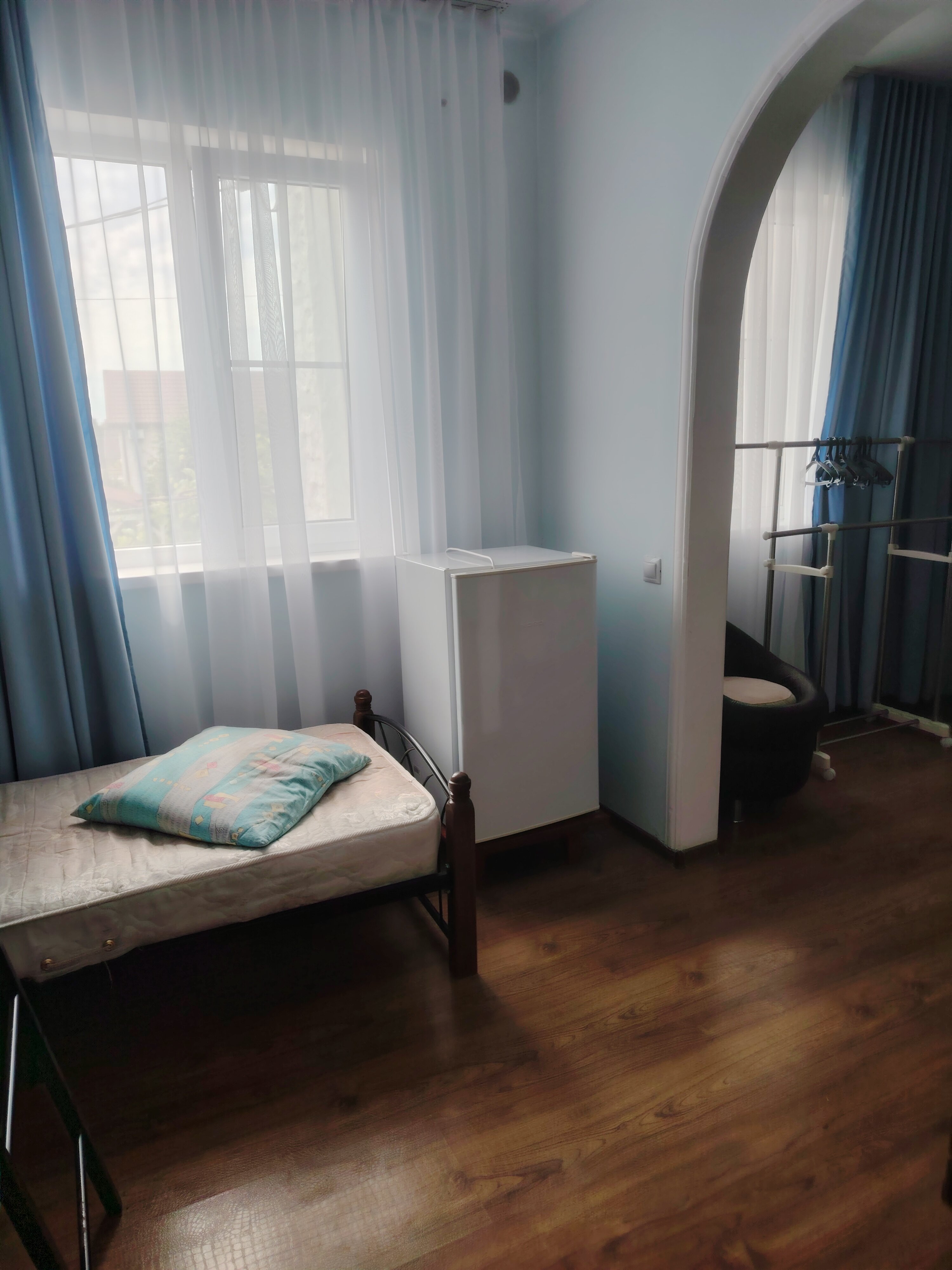 Трехместный номер с видом на город