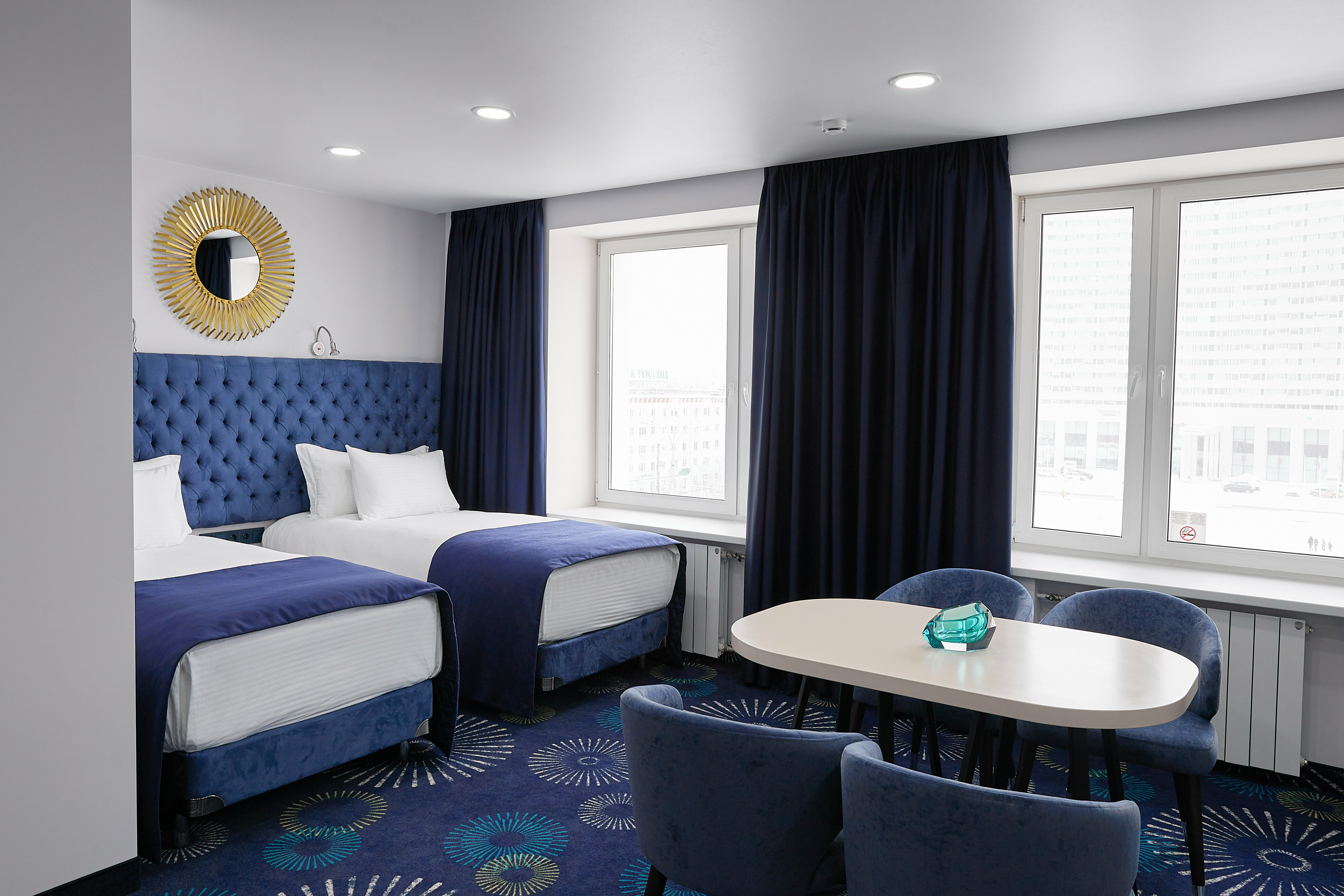 Джуниор Сюит семейный