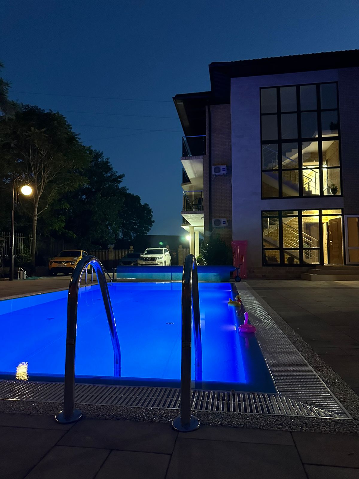 Двухкомнатные семейные апартаменты "МОРСКОЙ БРИЗ"