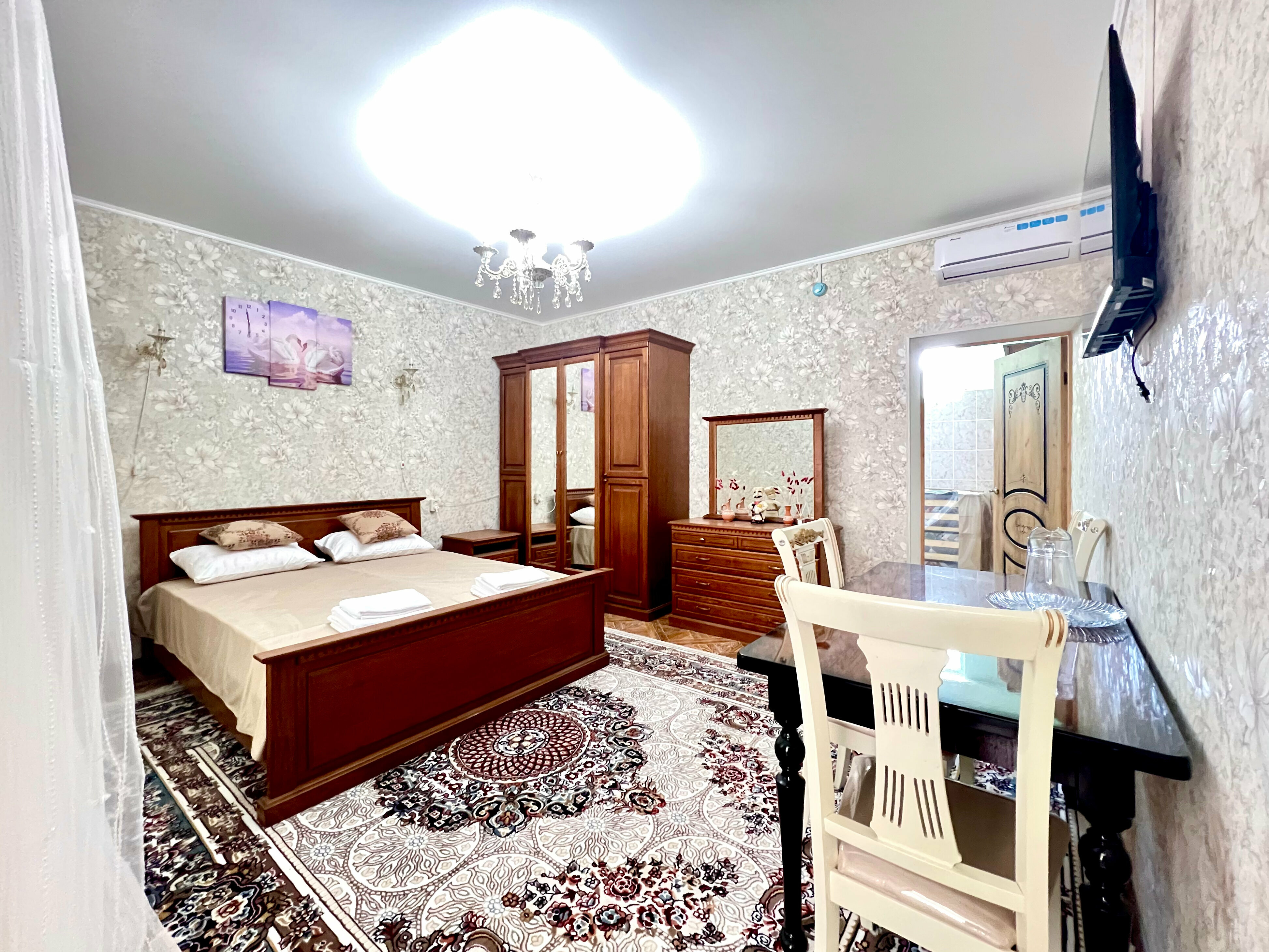 Стандарт дабл с диваном