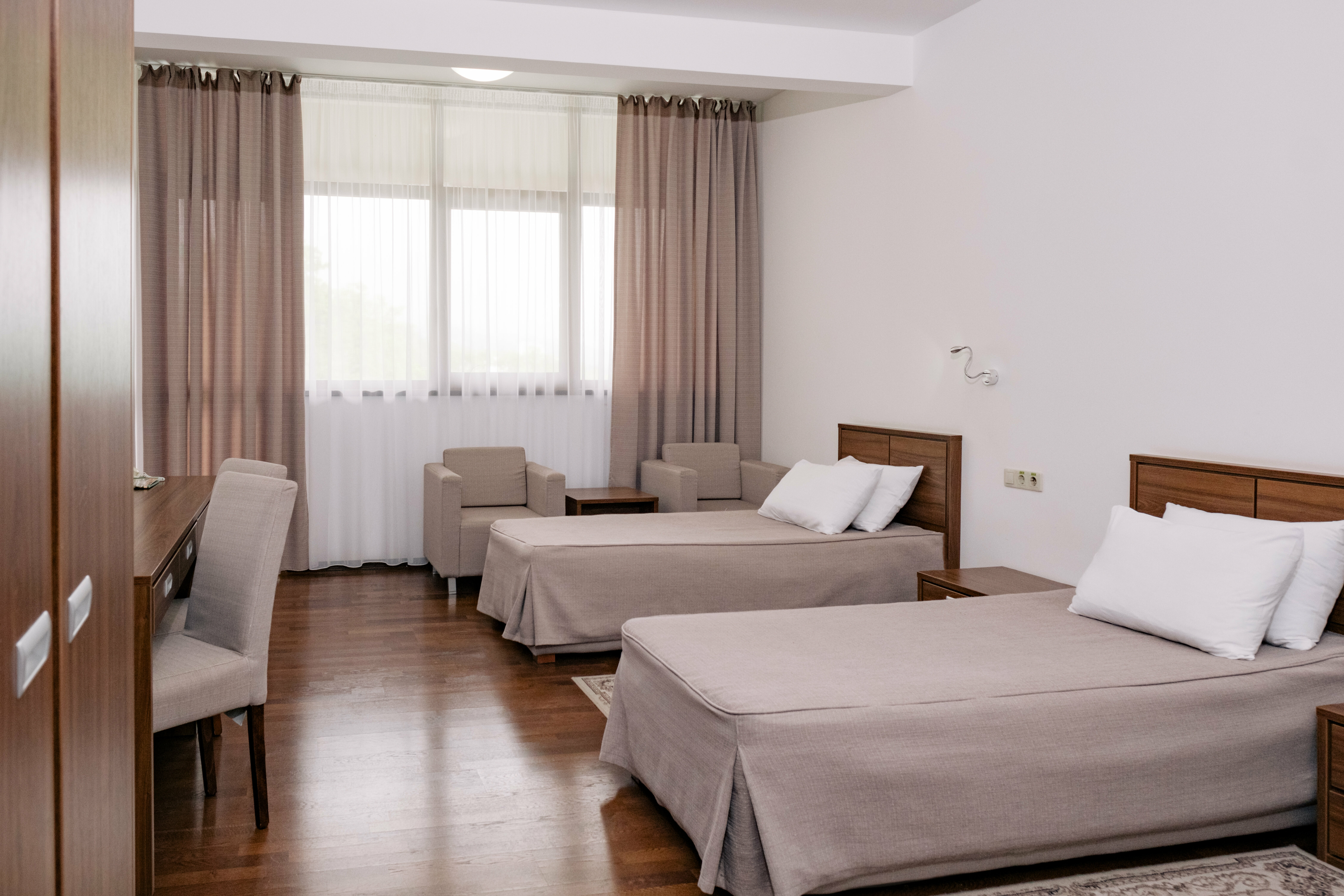 Двухместный номер с 1 кроватью или 2 отдельными кроватями и балконом