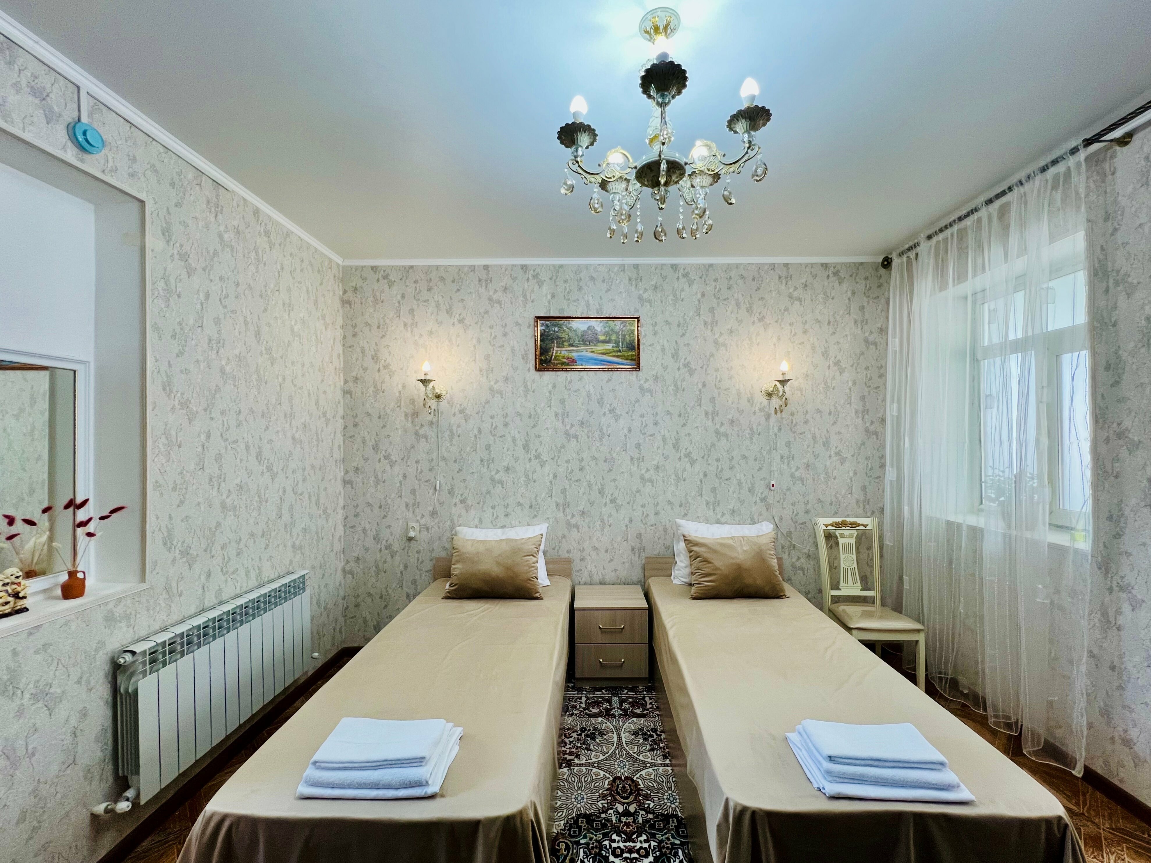 Стандарт твин с диваном