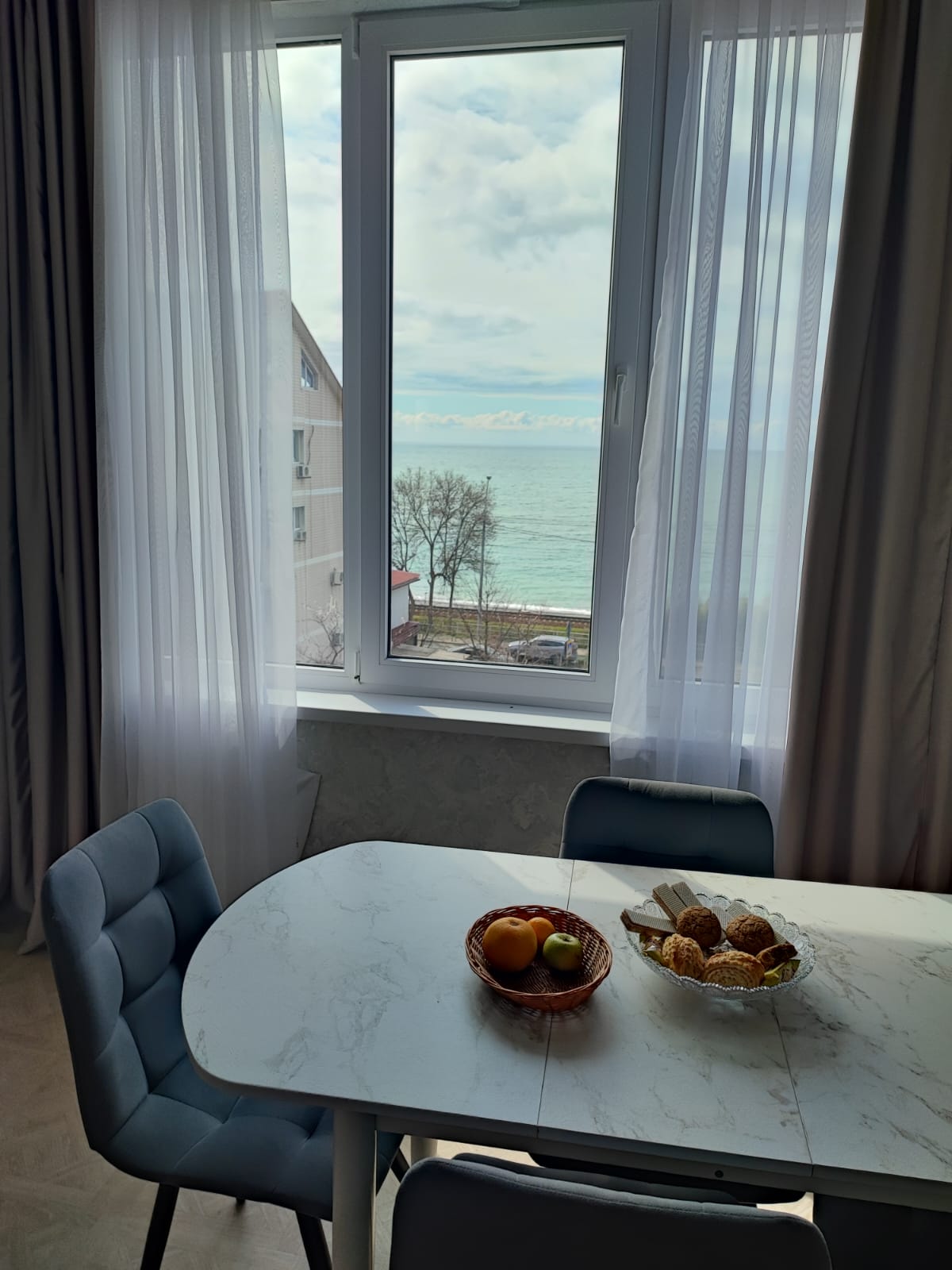 Апартаменты с видом на море