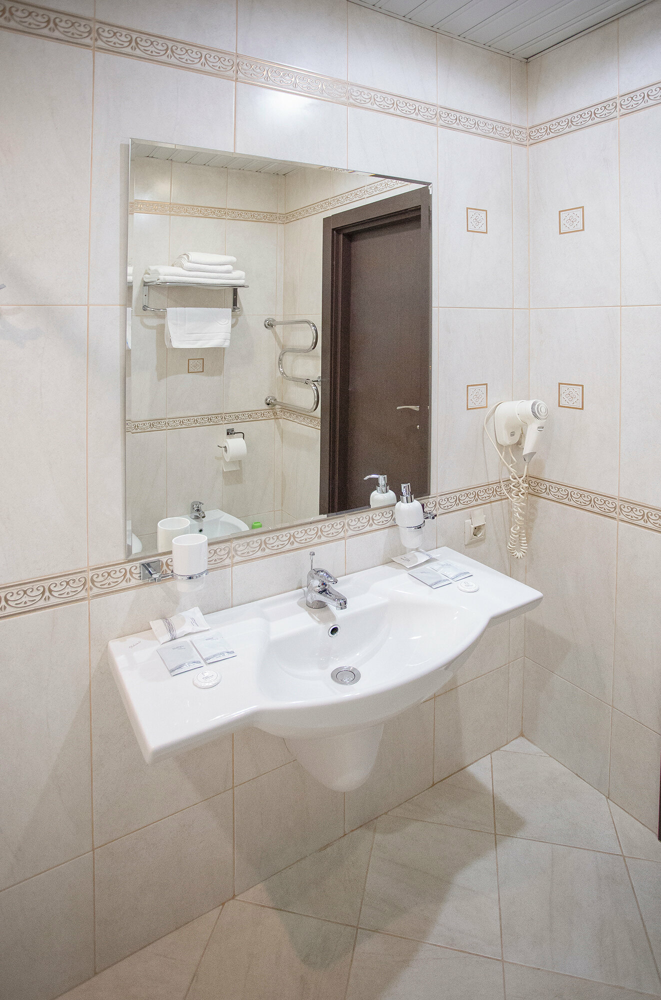 Трехместный номер "Полулюкс"