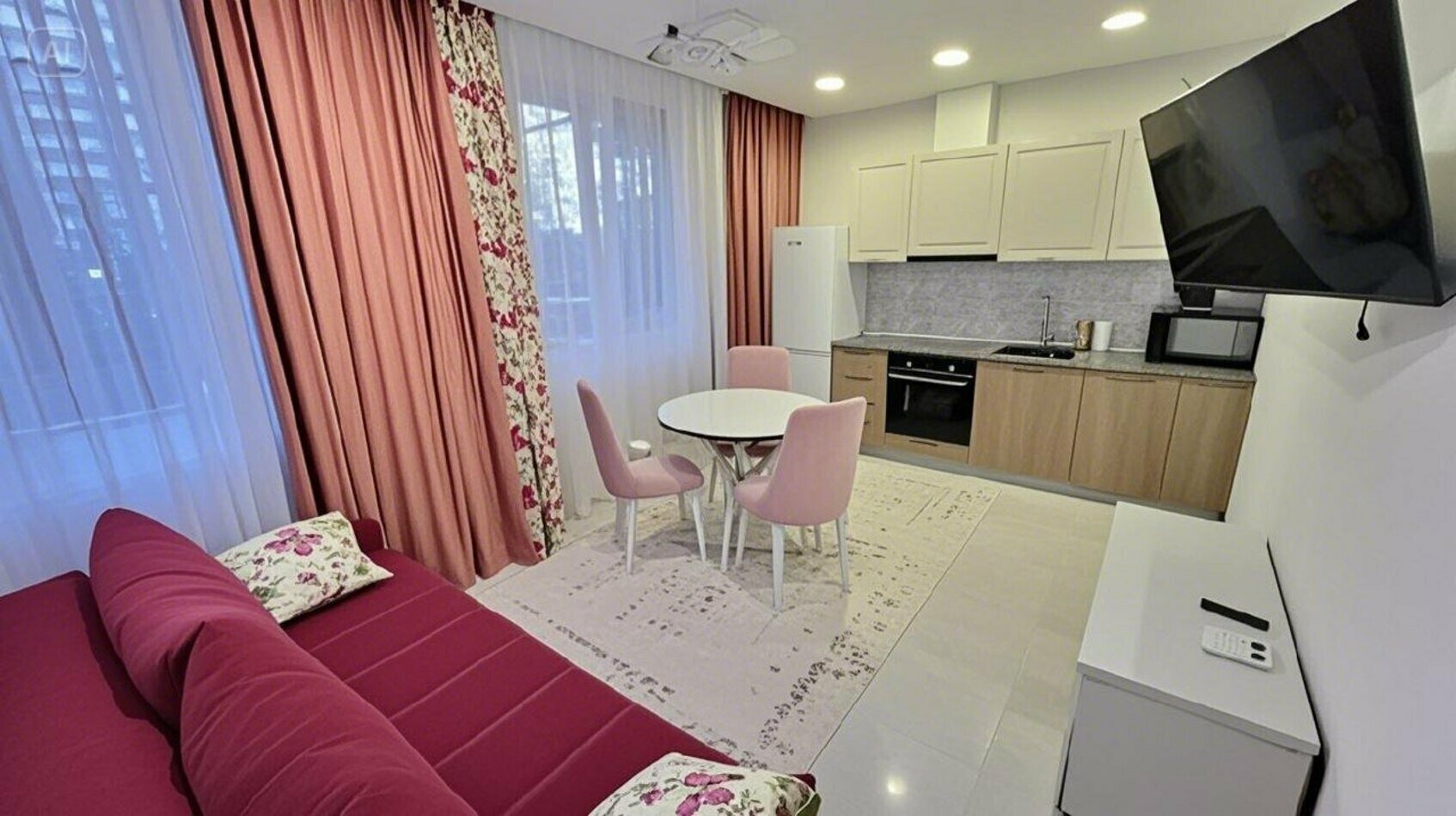 Cемейный номер с собственной ванной комнатой