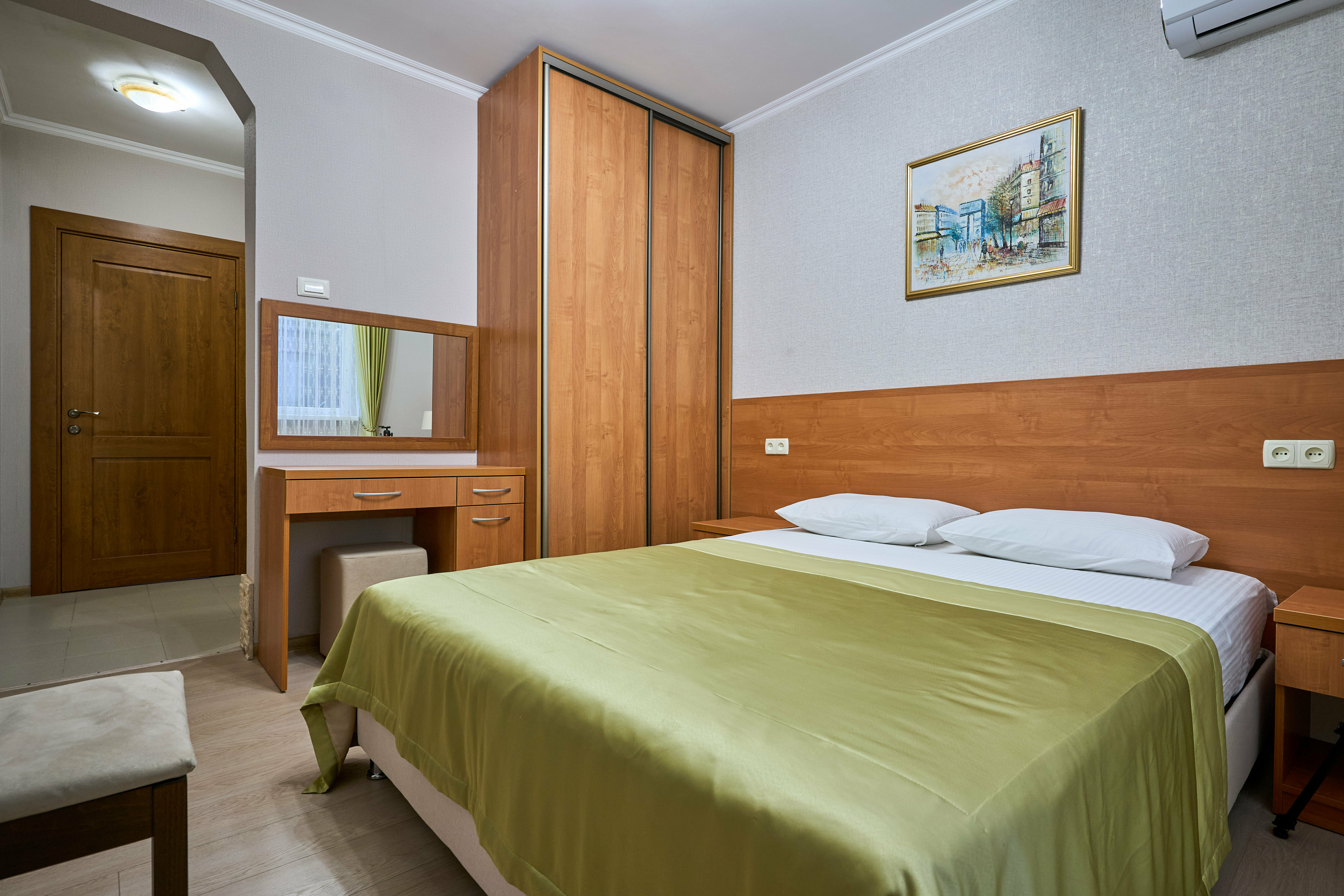 Двухместный номер с двуспальной кроватью