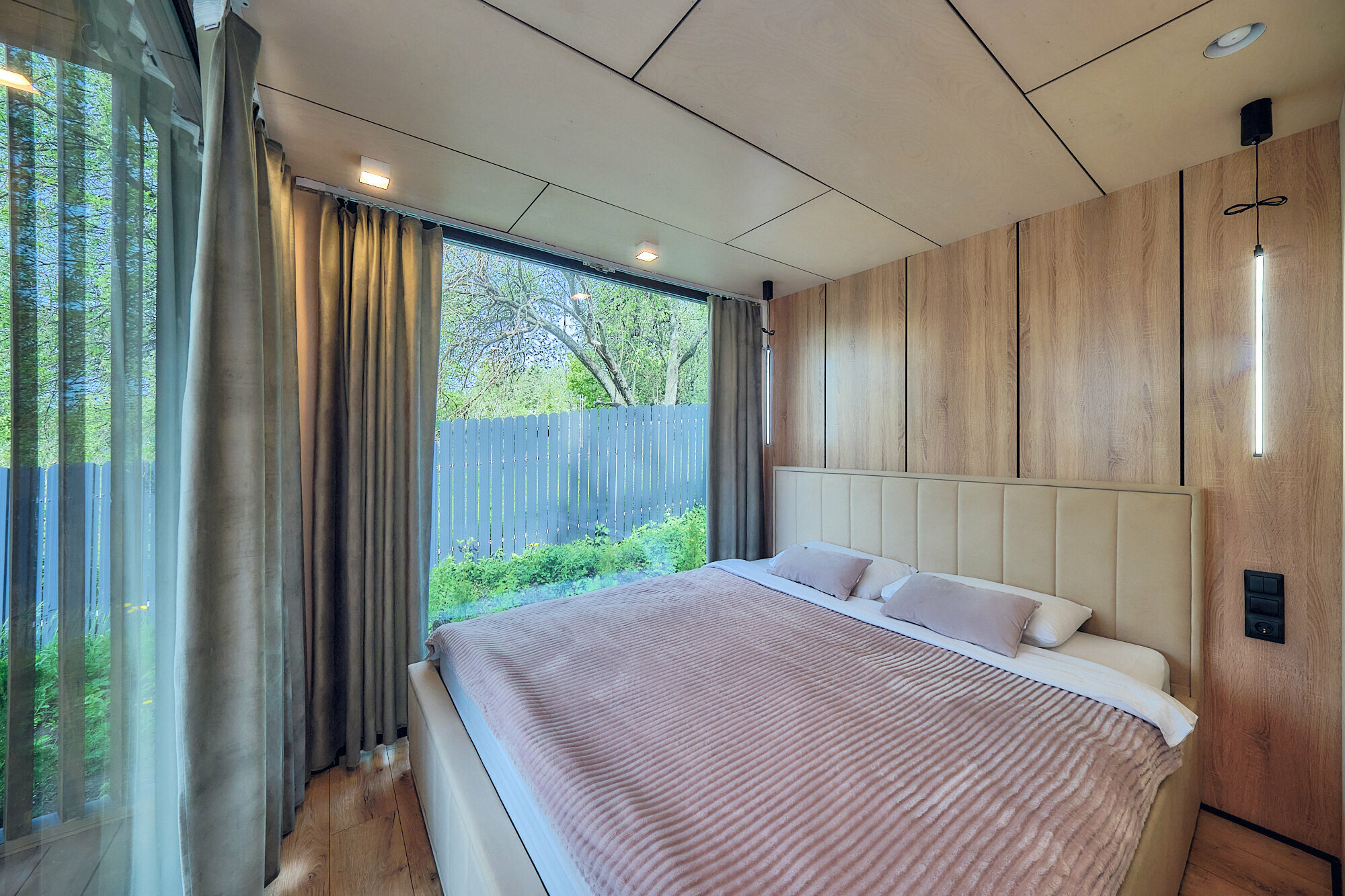 Люкс с 1 спальней