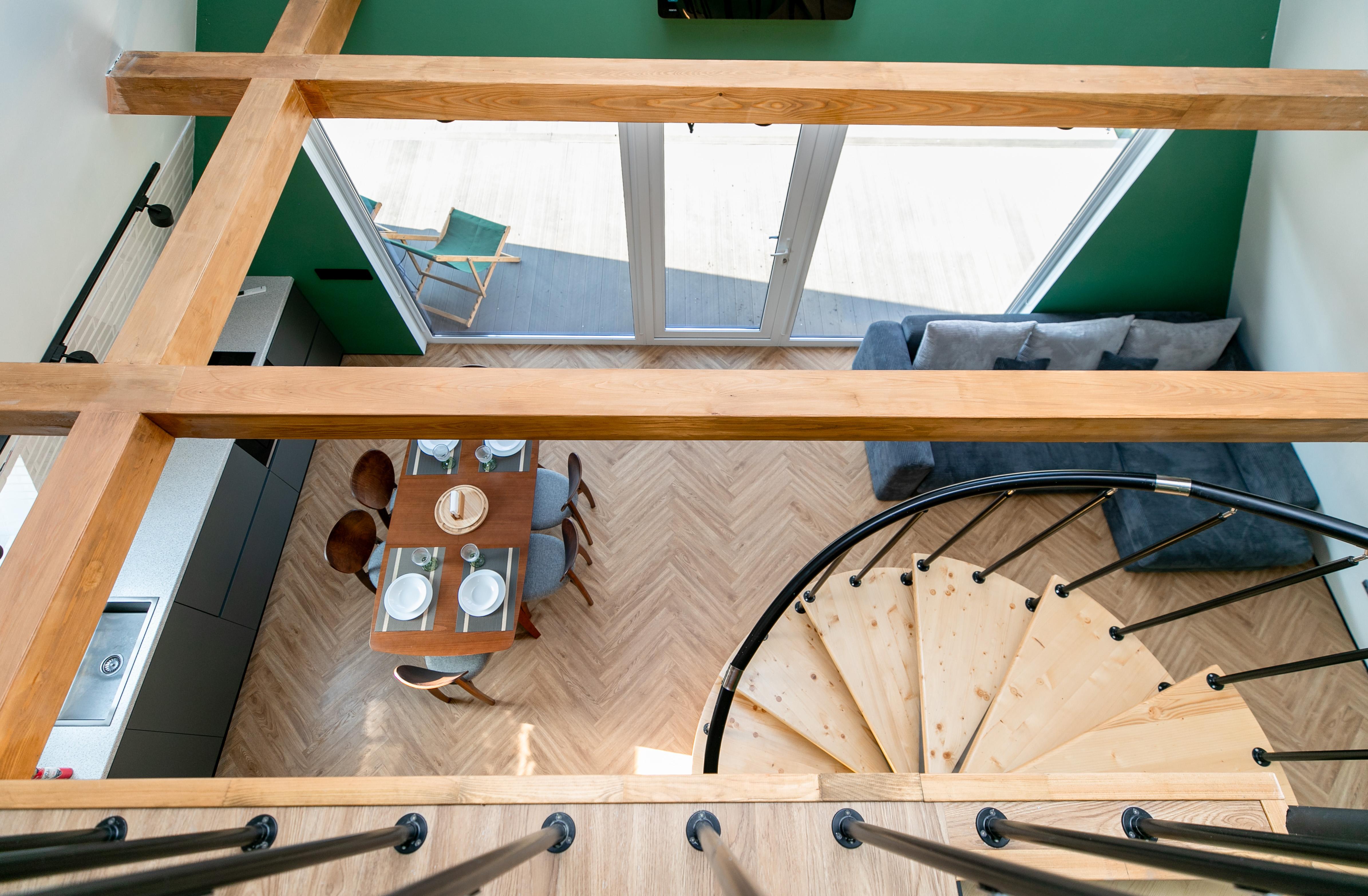 Дом A-Frame с подогреваемым бассейном