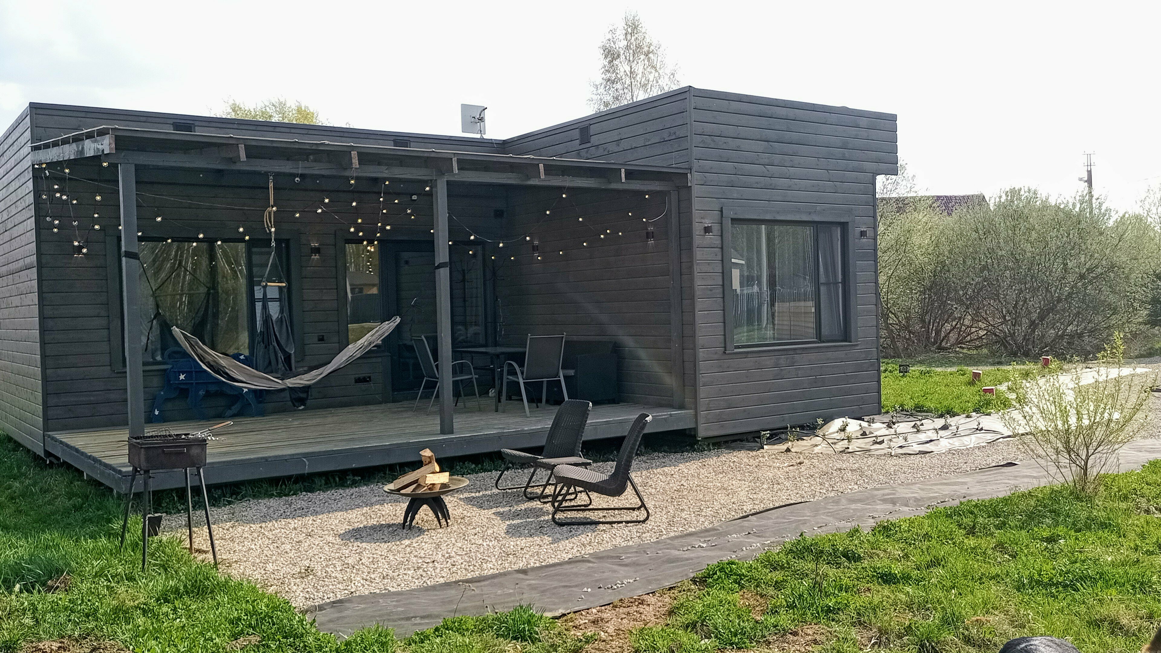 Стеклянный дом