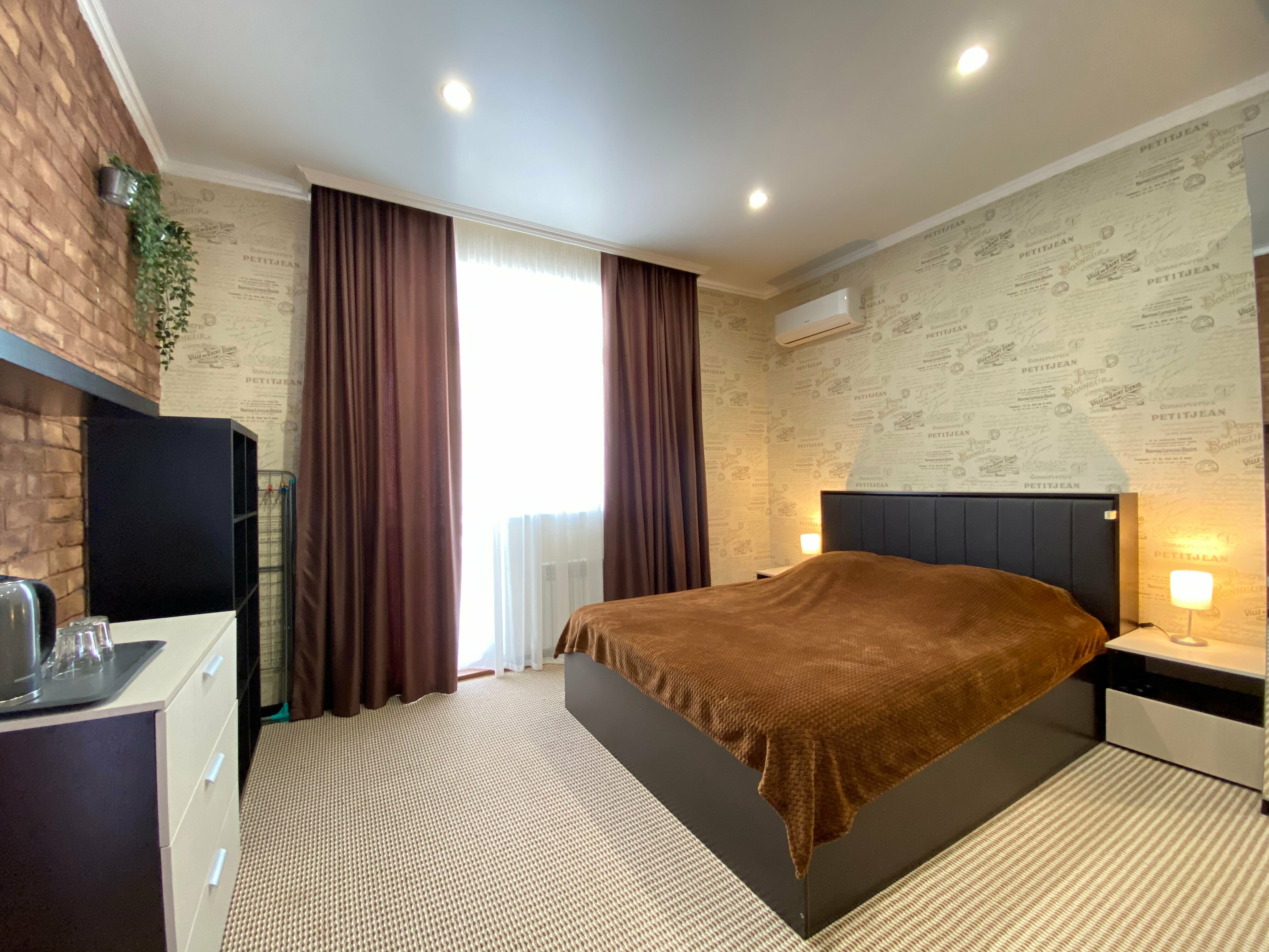 Полулюкс двухместный Звездочет 3-й этаж с балконом