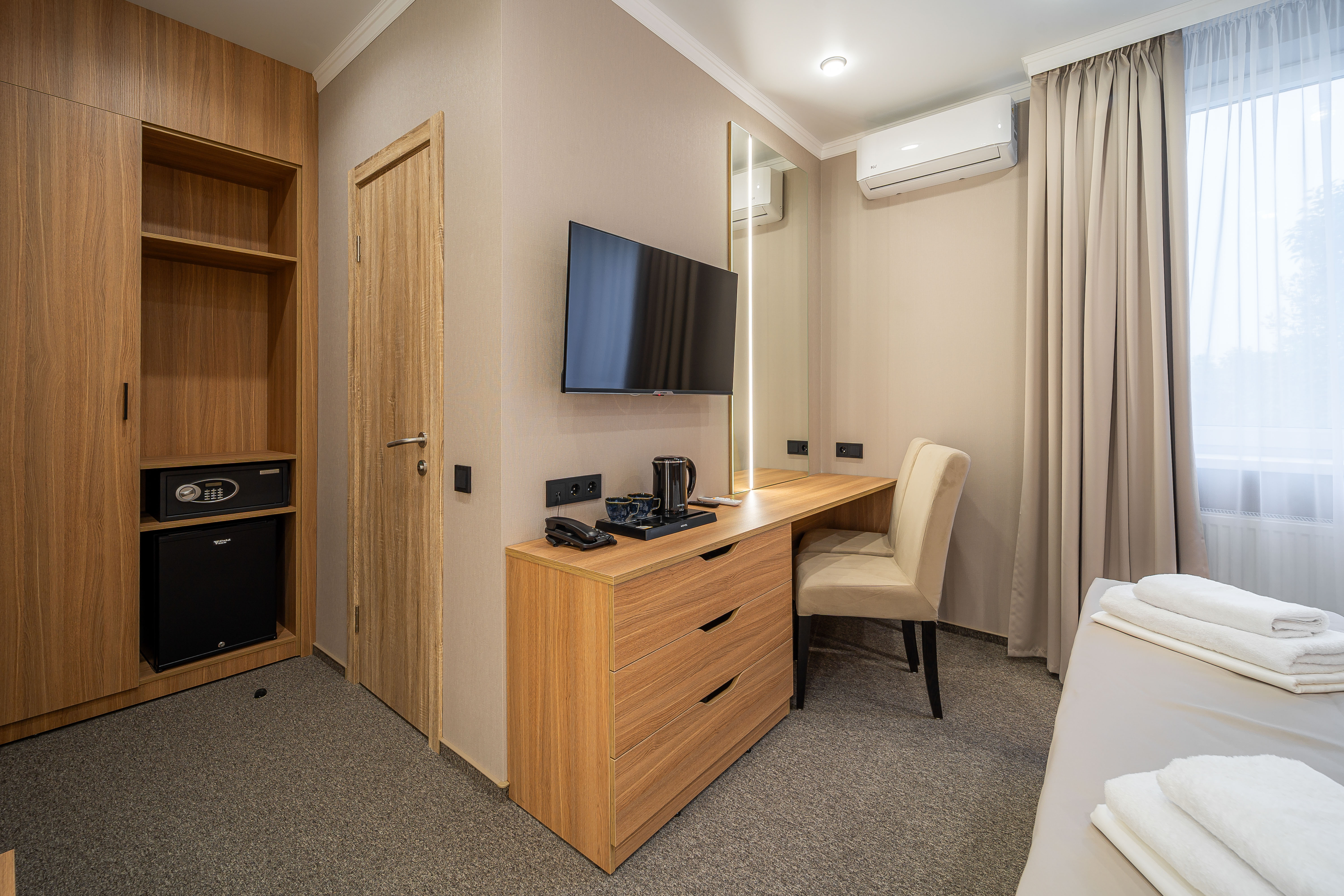 Большой двухместный номер с 1 кроватью