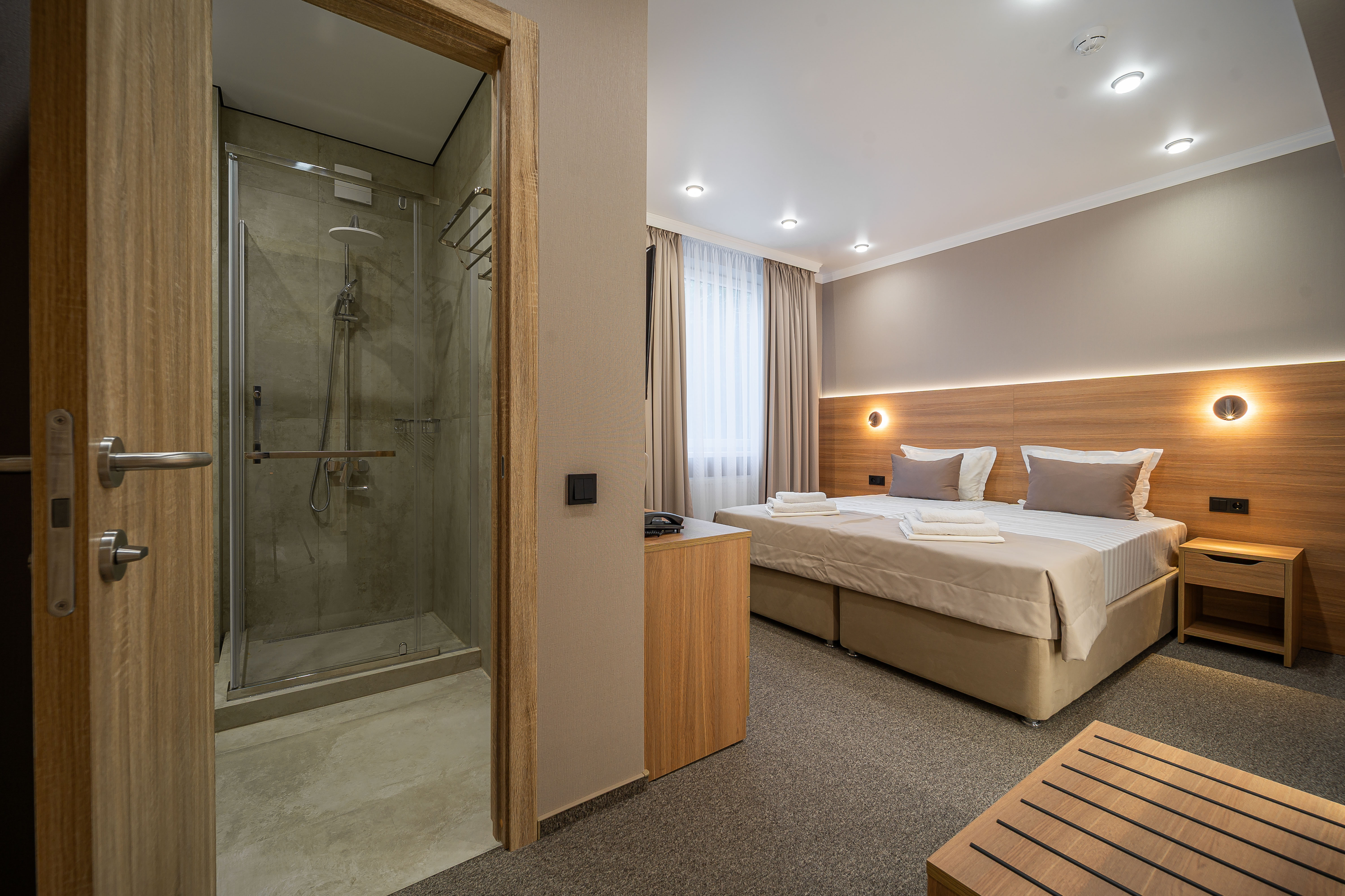 Большой двухместный номер с 1 кроватью