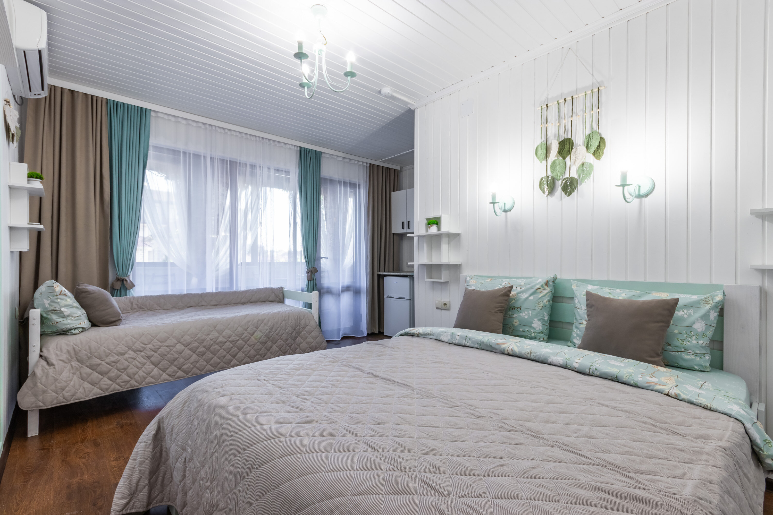 Трехместный кантри