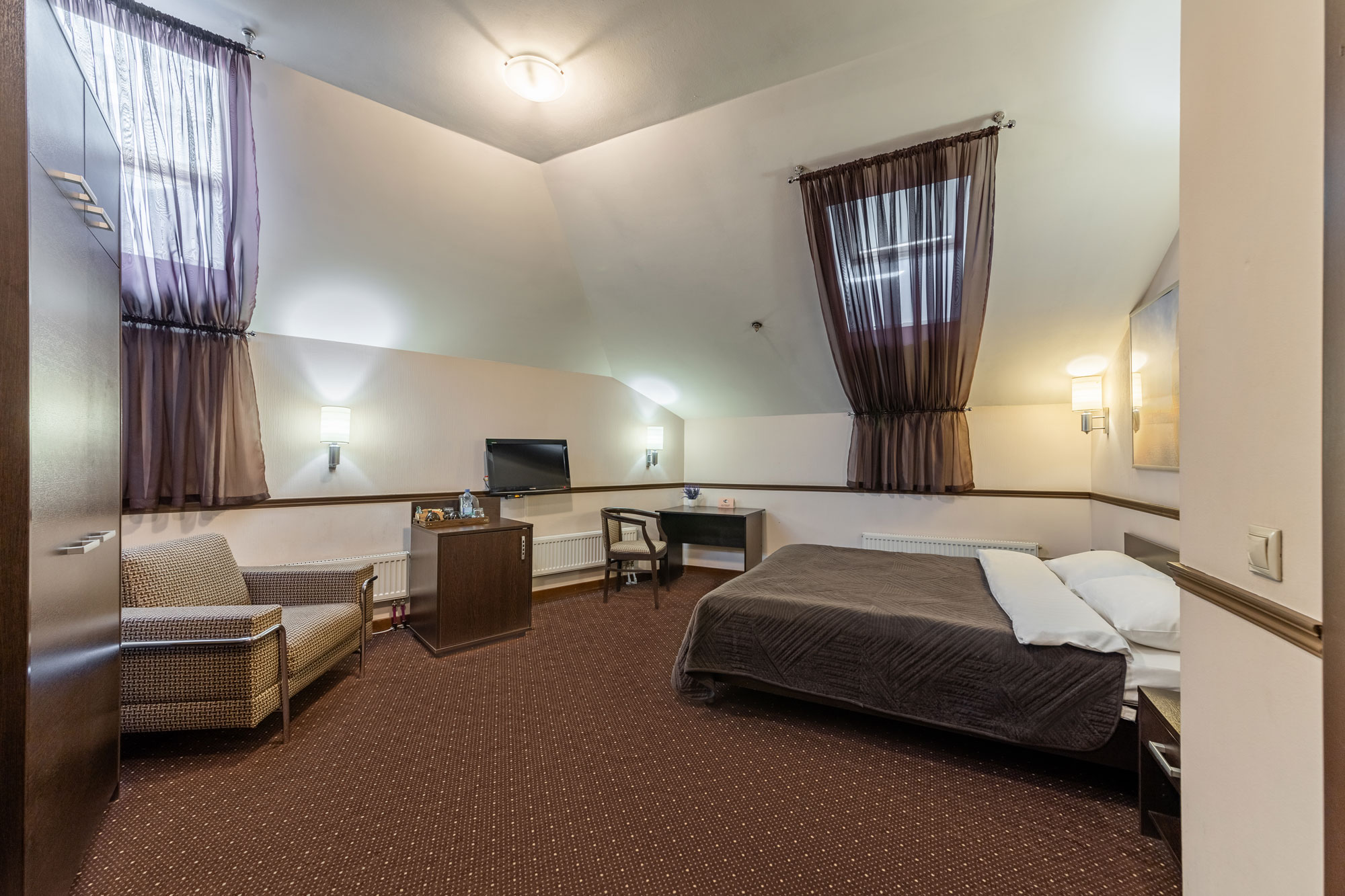 Улучшенный двухместный номер с 1 кроватью