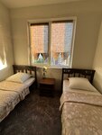 Бюджетный трехместный номер в Эрика