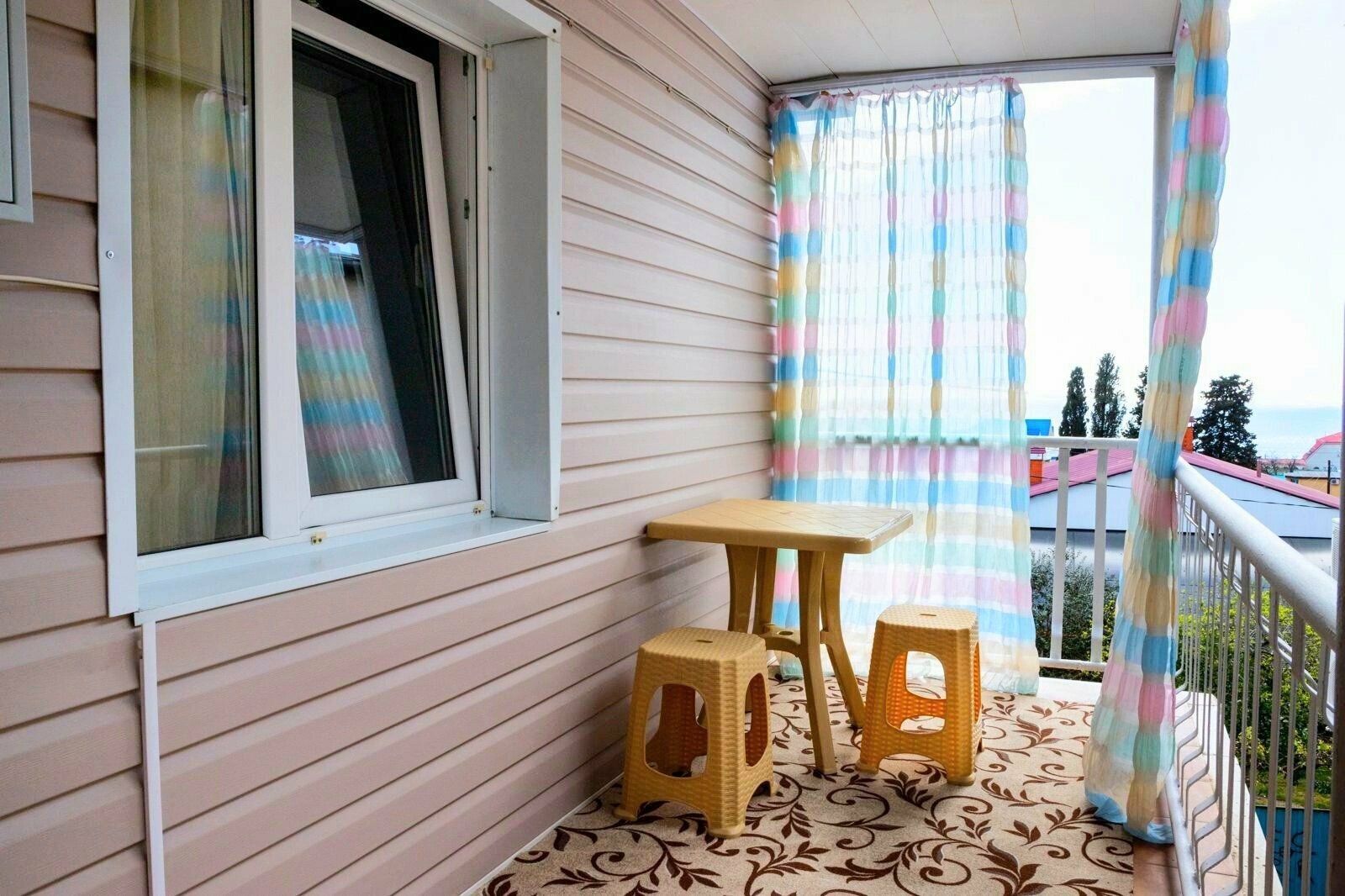 Стандарт с балконом и видом на море