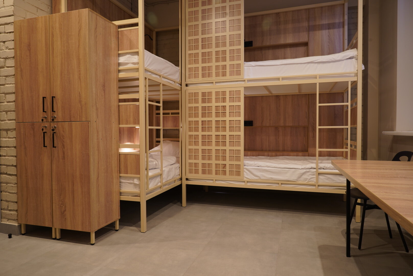 Общий 10-местный номер для мужчин