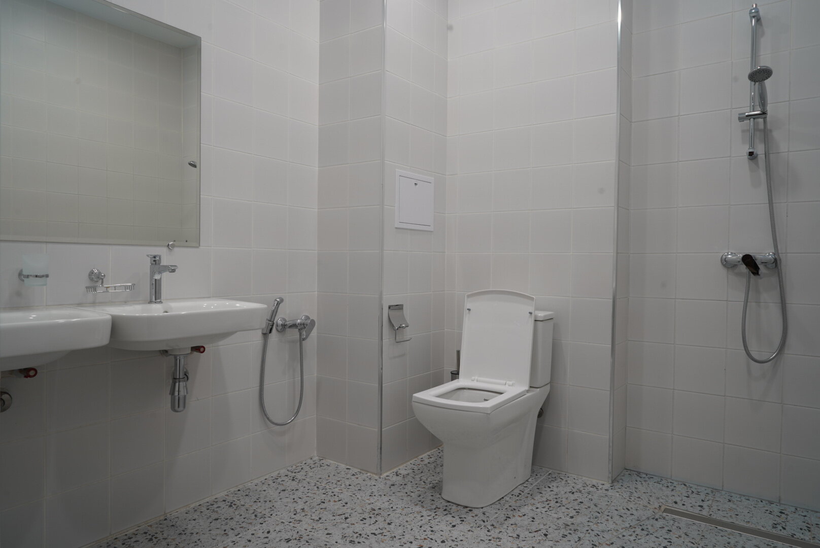 Общий 10-местный номер для мужчин