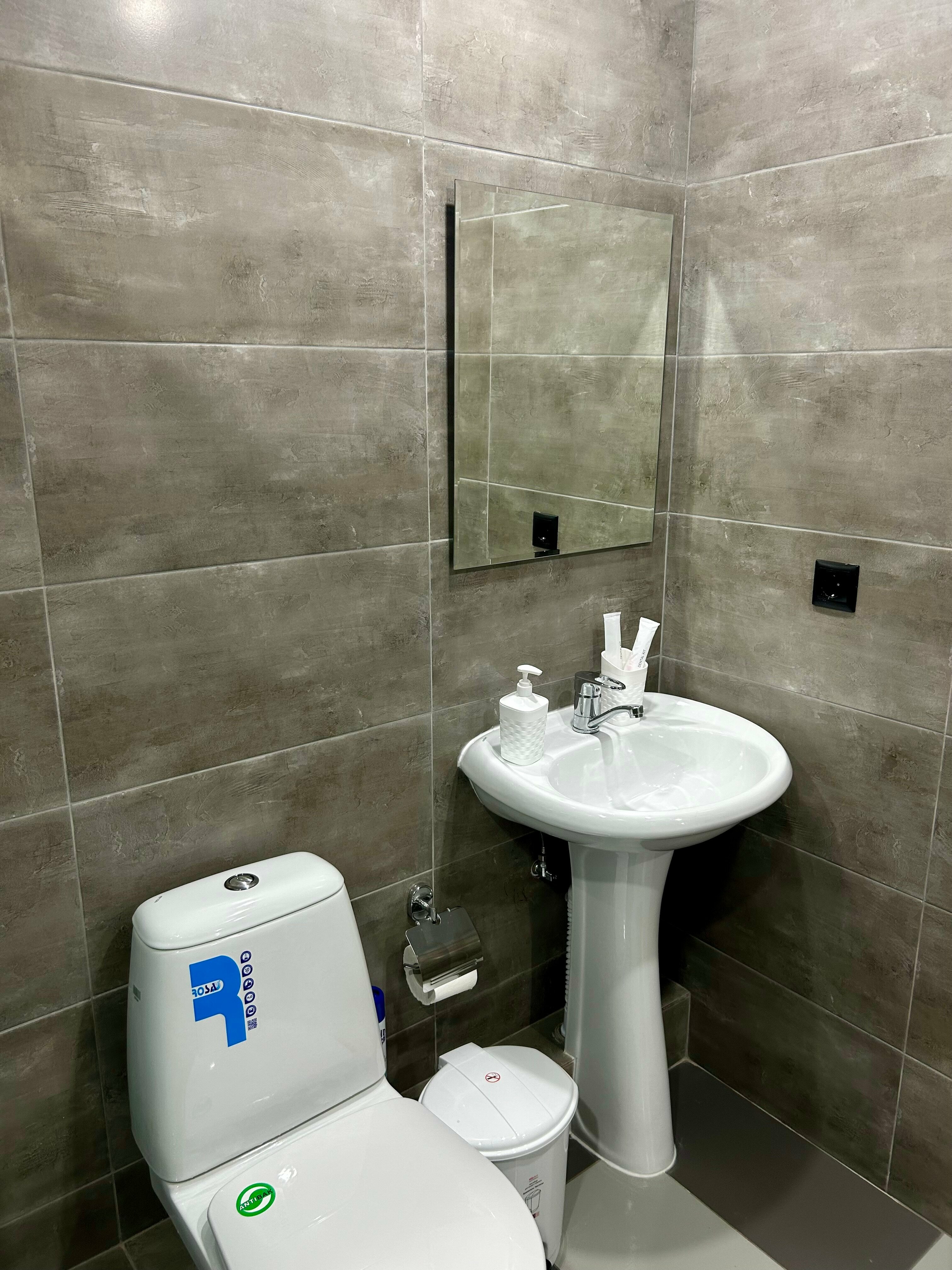 Двухместный номер "Улучшенный" на первом этаже