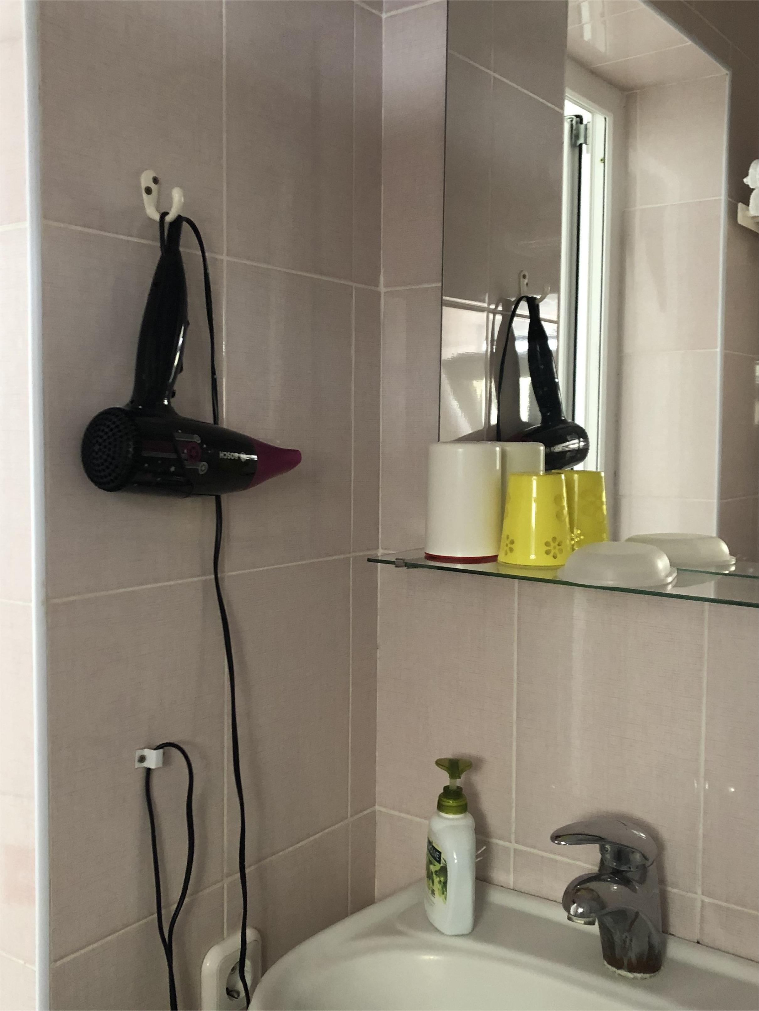 Небольшой двухместный номер с 1 кроватью или 2 отдельными кроватями