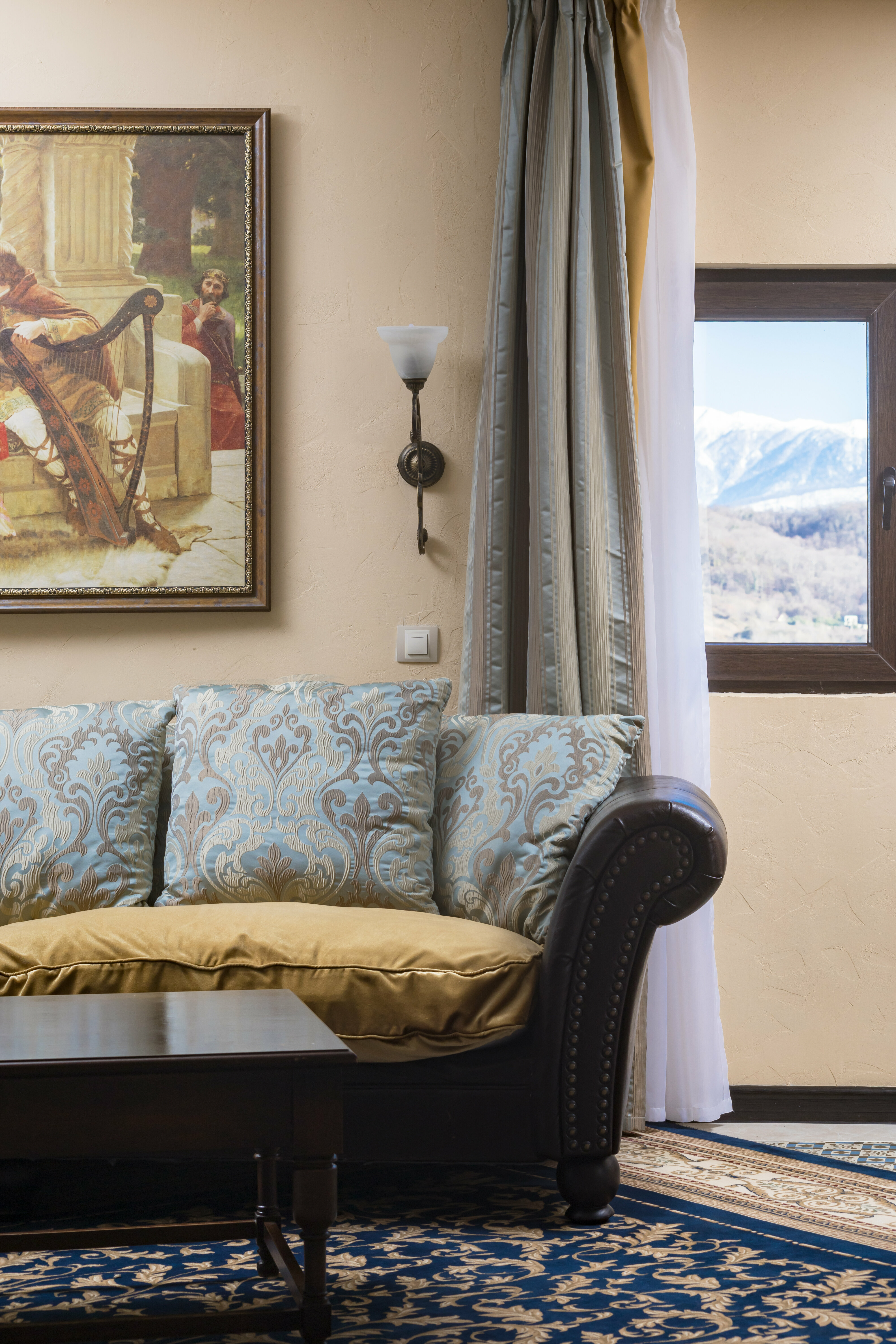 Люкс Короля (+ билеты  в Сочи Парк)