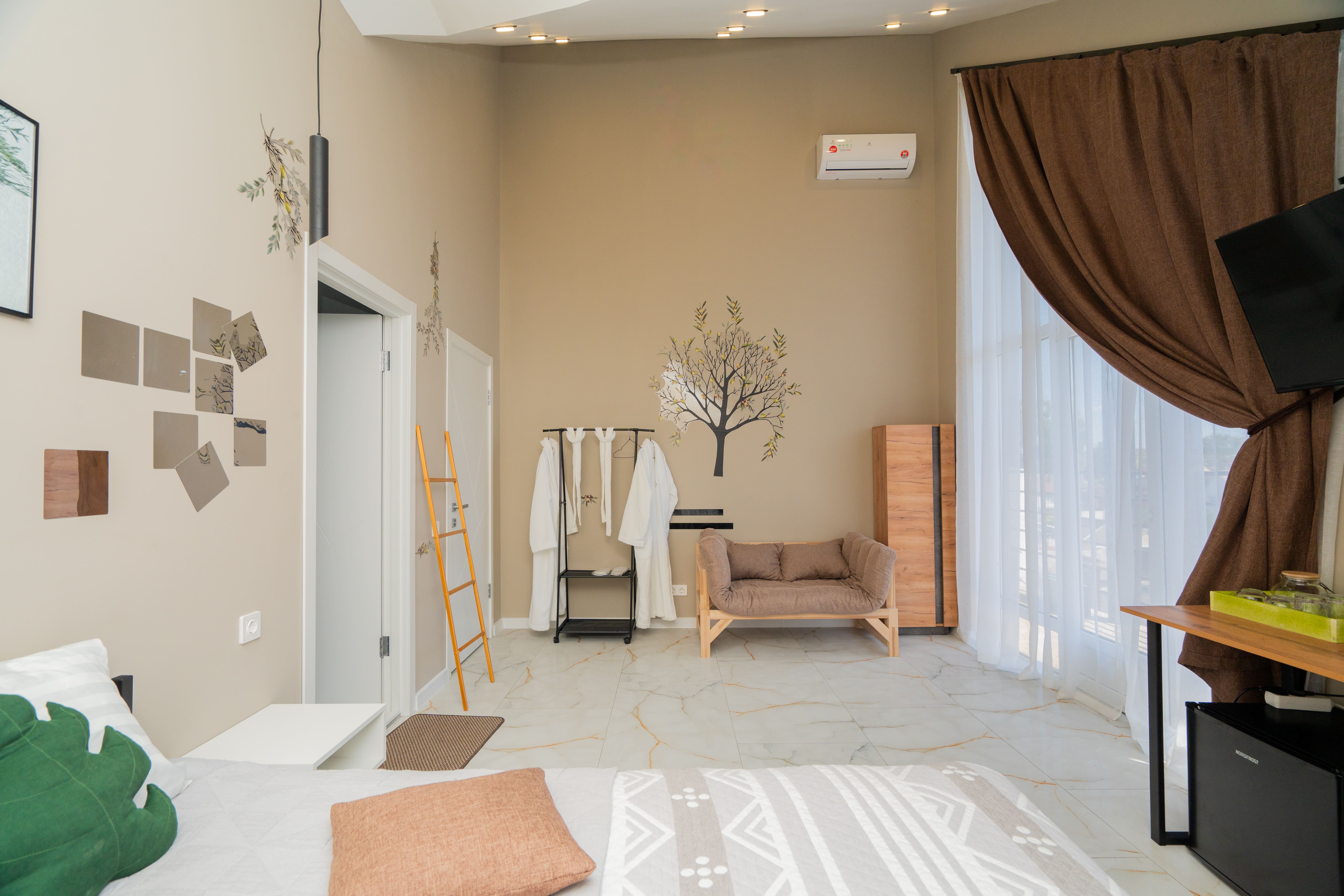 Люкс с балконом