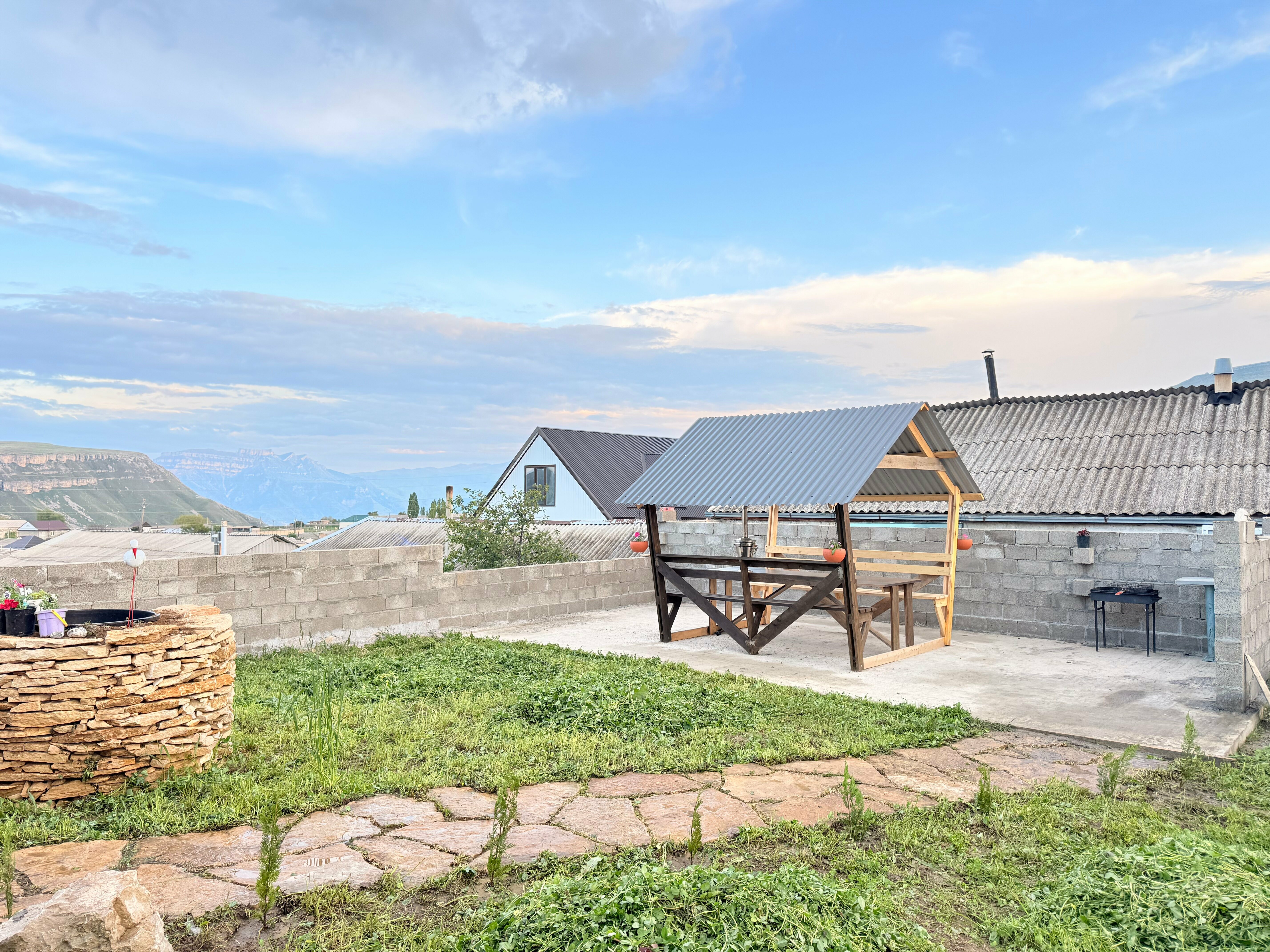 Дом с видом на горы