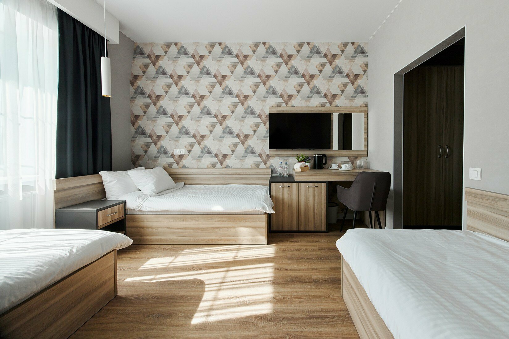 Трёхместный комфорт с 3 отдельными кроватями