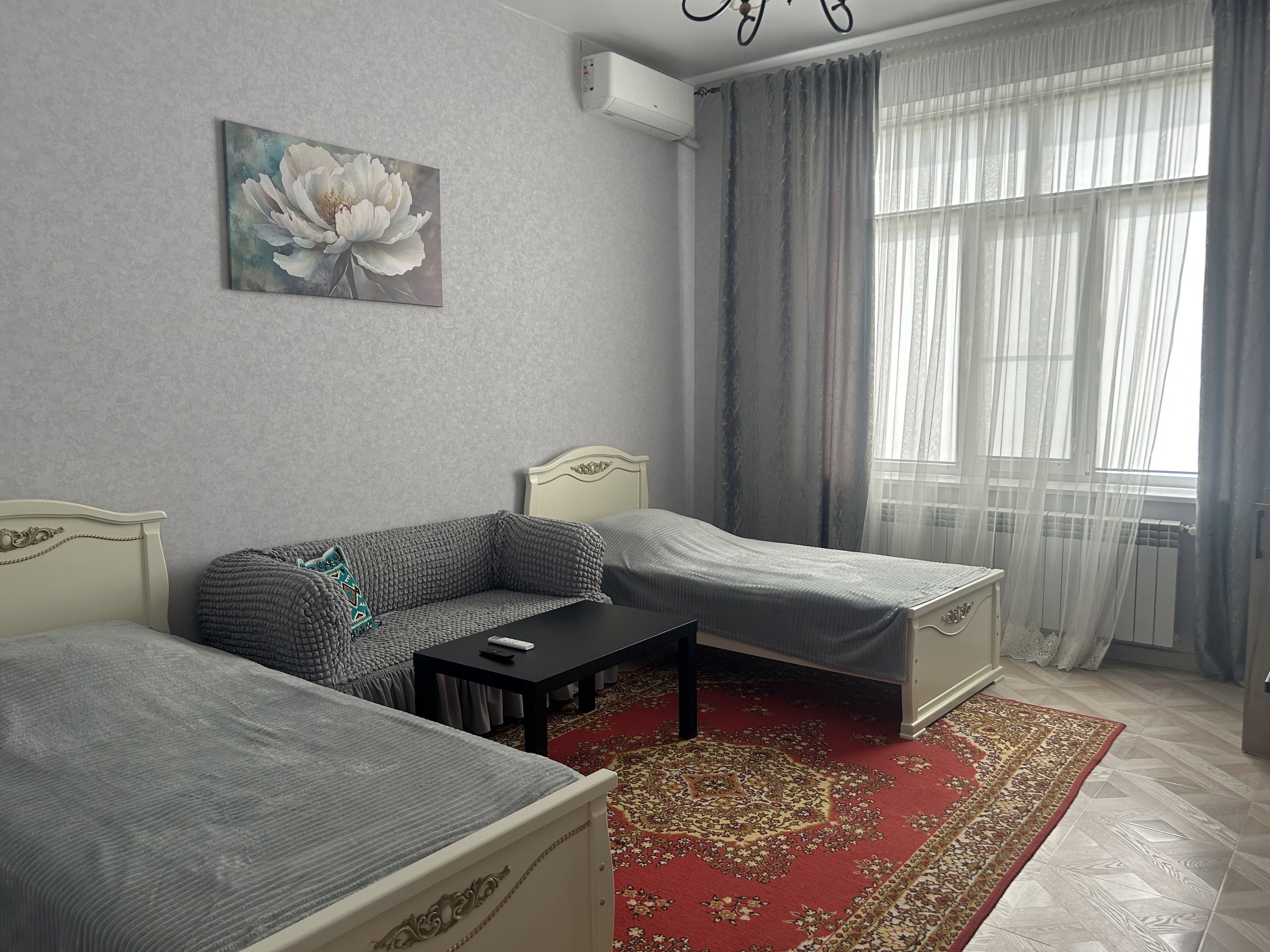 Двухместный номер с 2 отдельными кроватями и окном