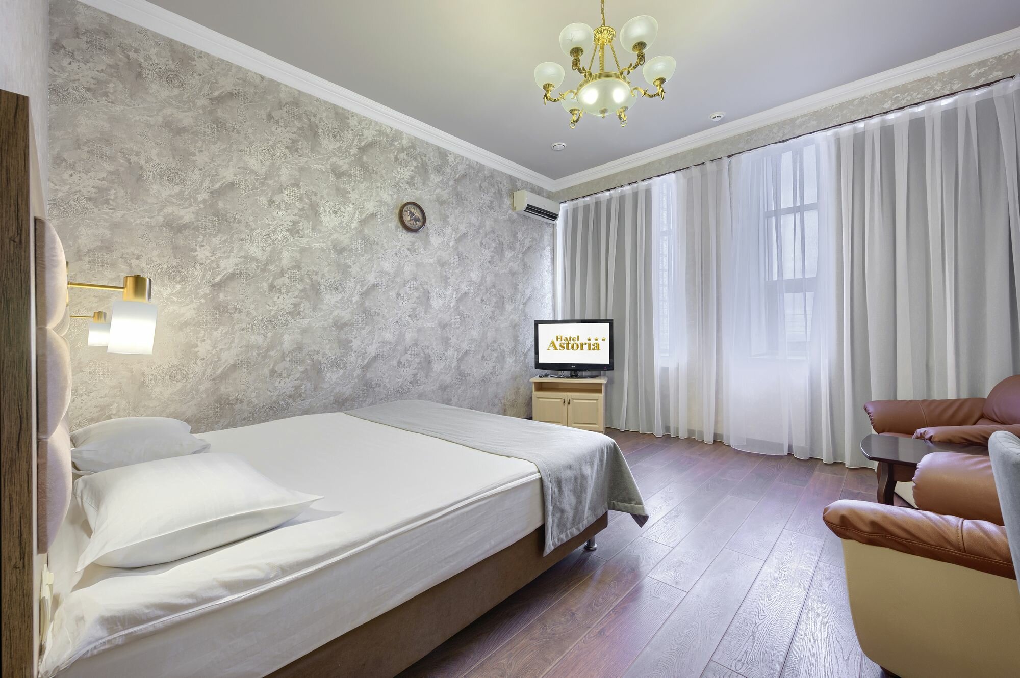 Улучшенный номер с кроватью размера «king-size»