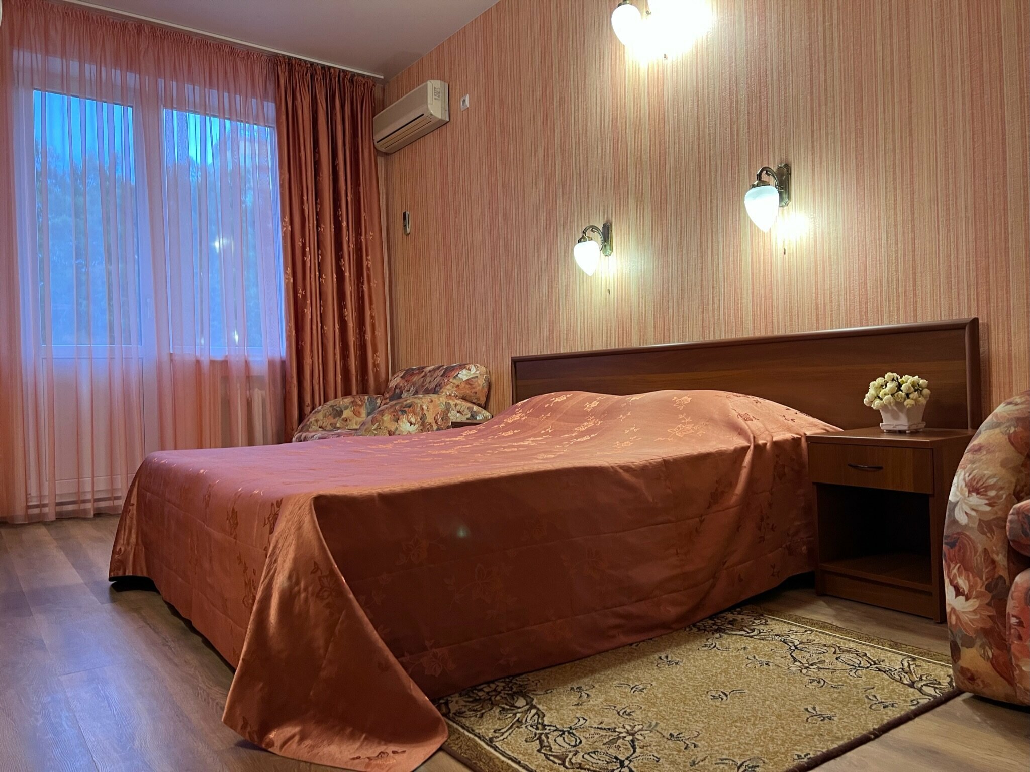 Четырехместный номер эконом-класса