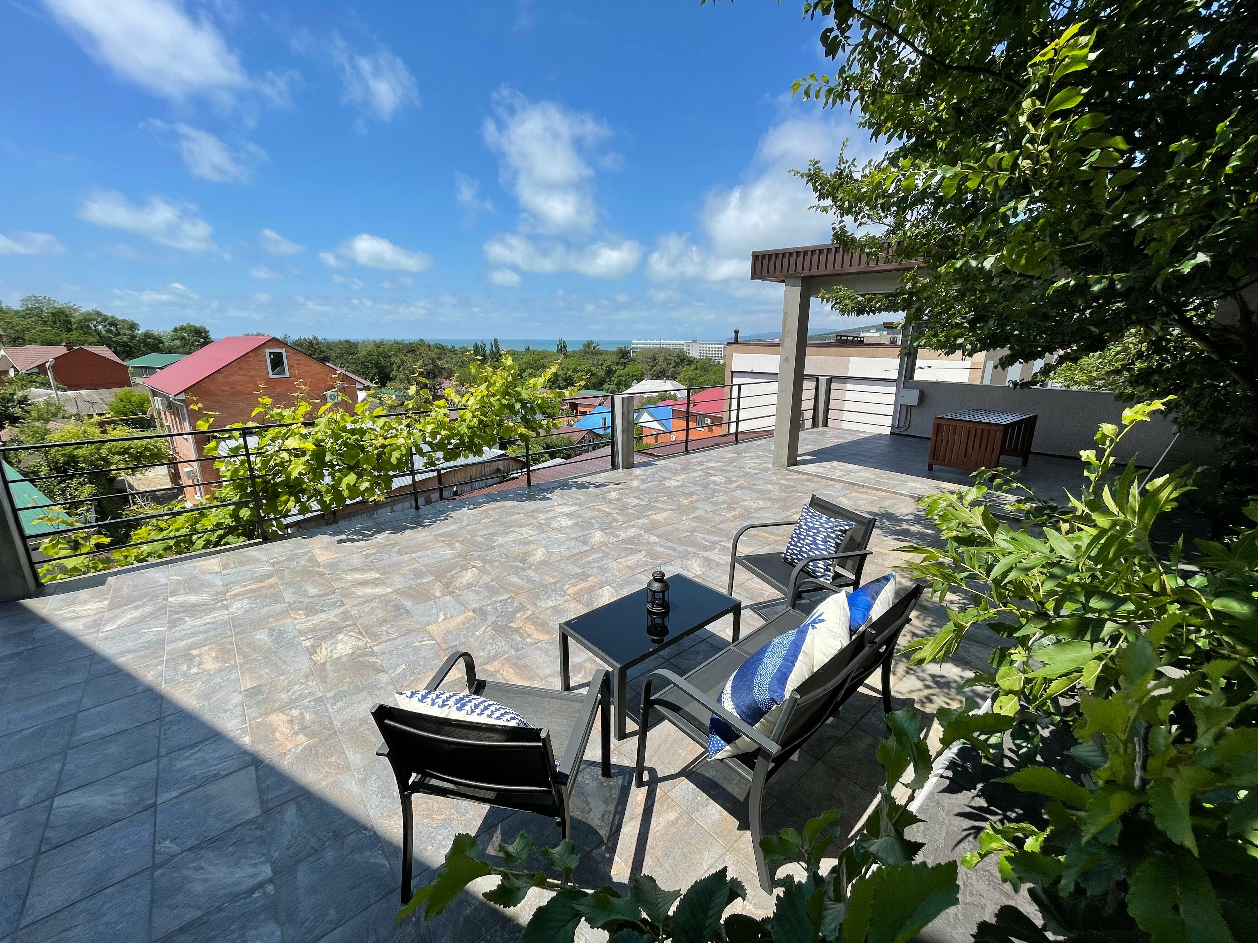 Апартаменты с видом на море