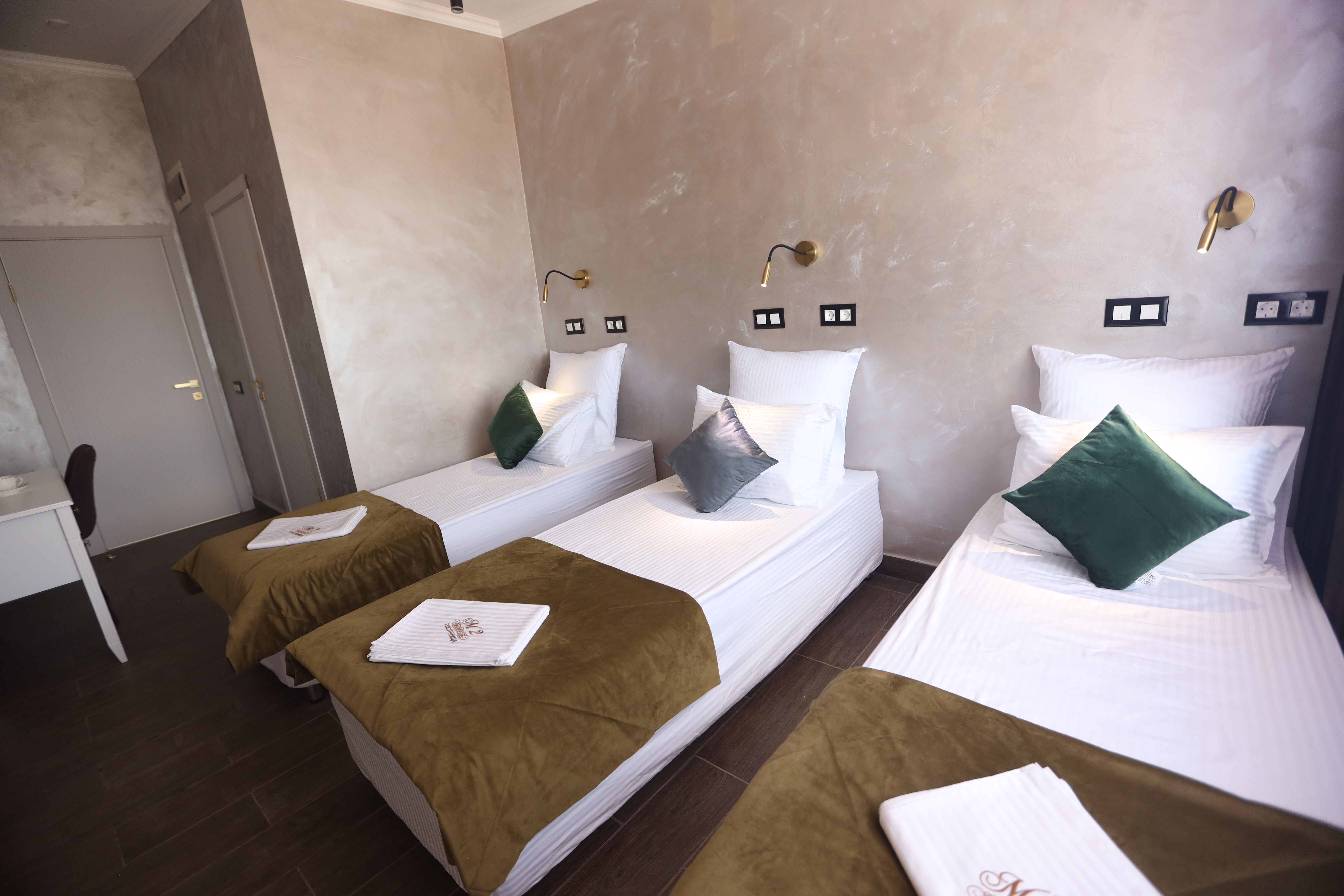 Классический трехместный номер