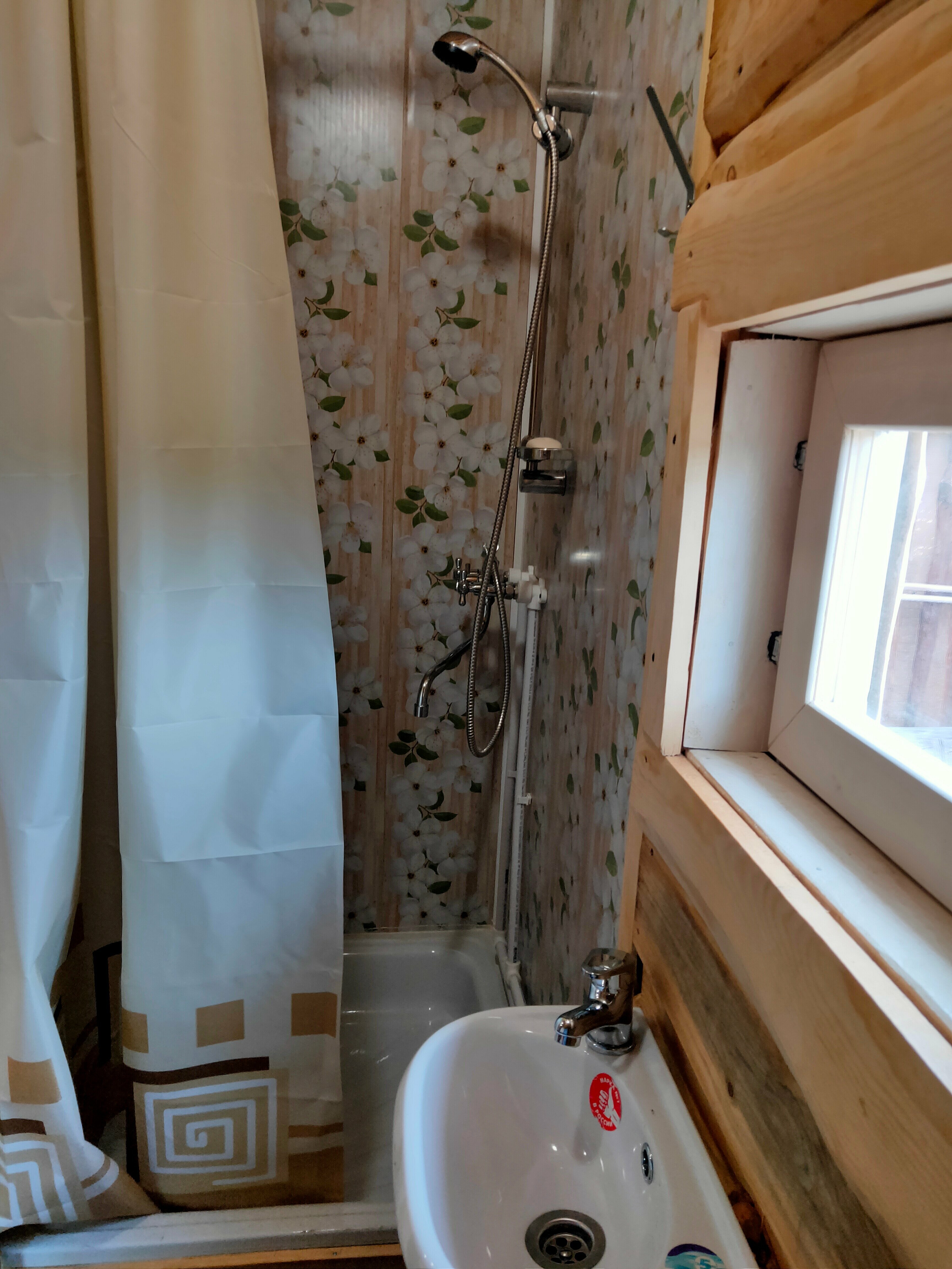 4х местный экодом с  видом на  пруд