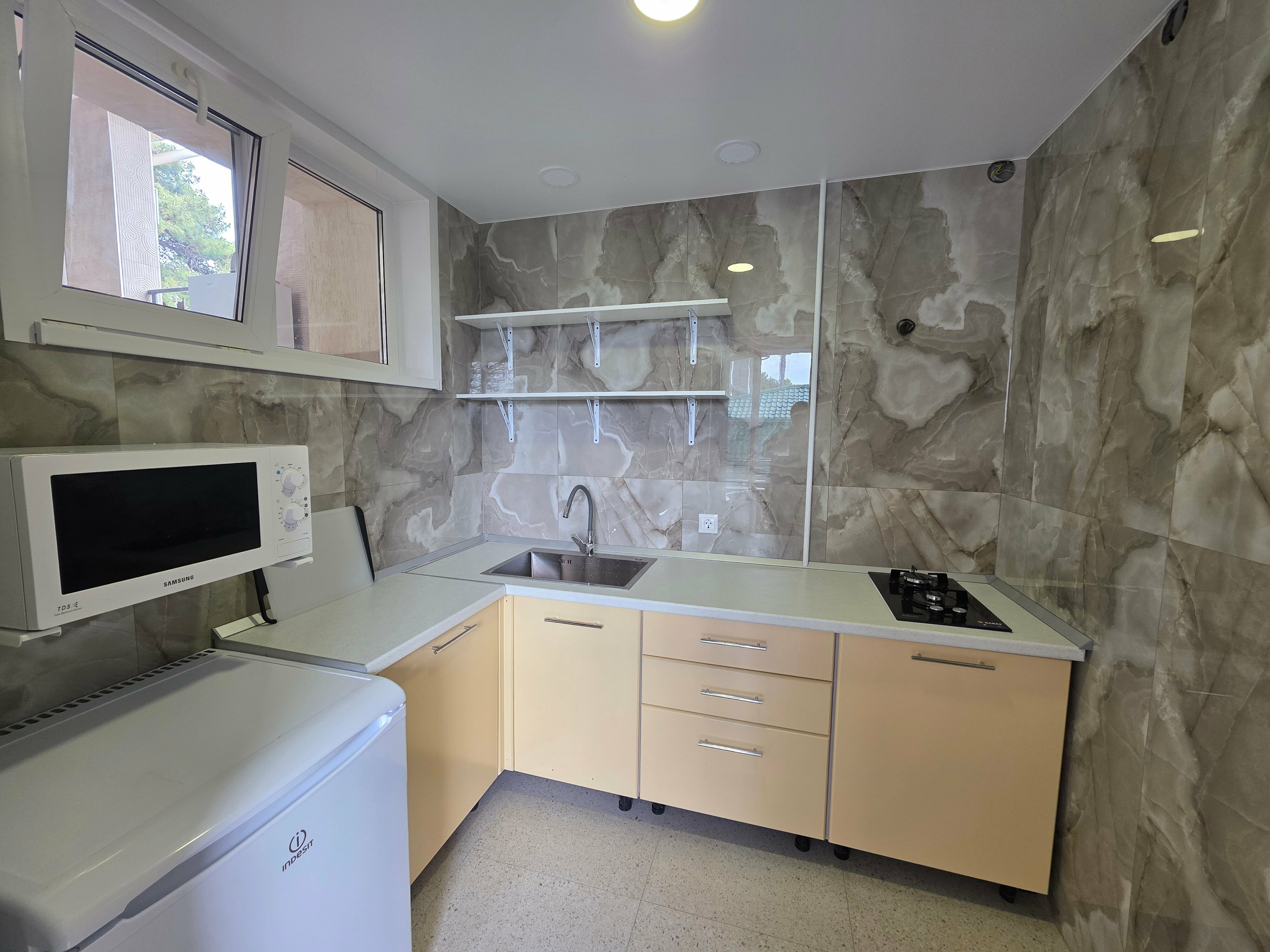 Улучшенный двухместный номер с 2 отдельными кроватями