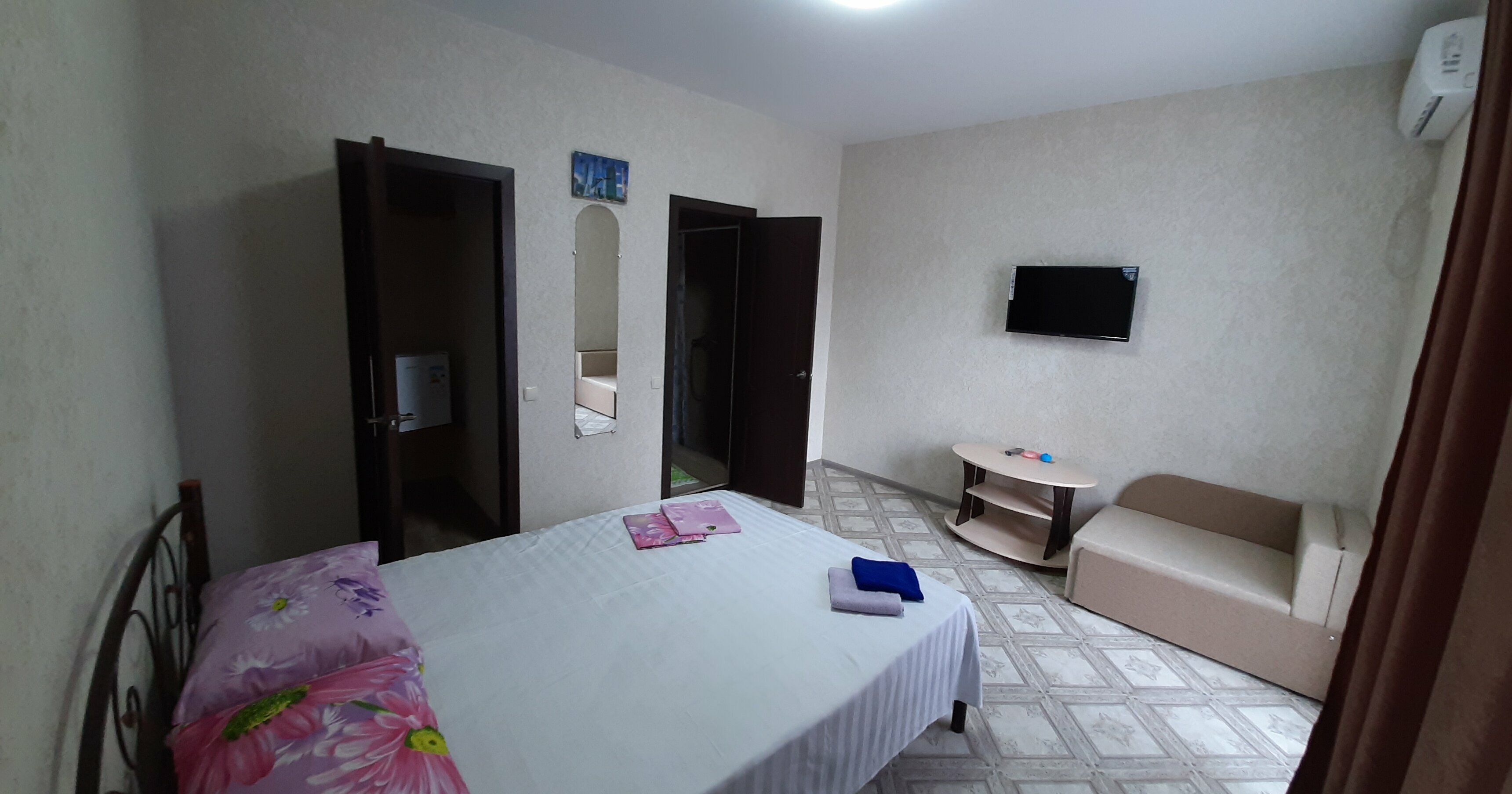 Трехместный номер Делюкс