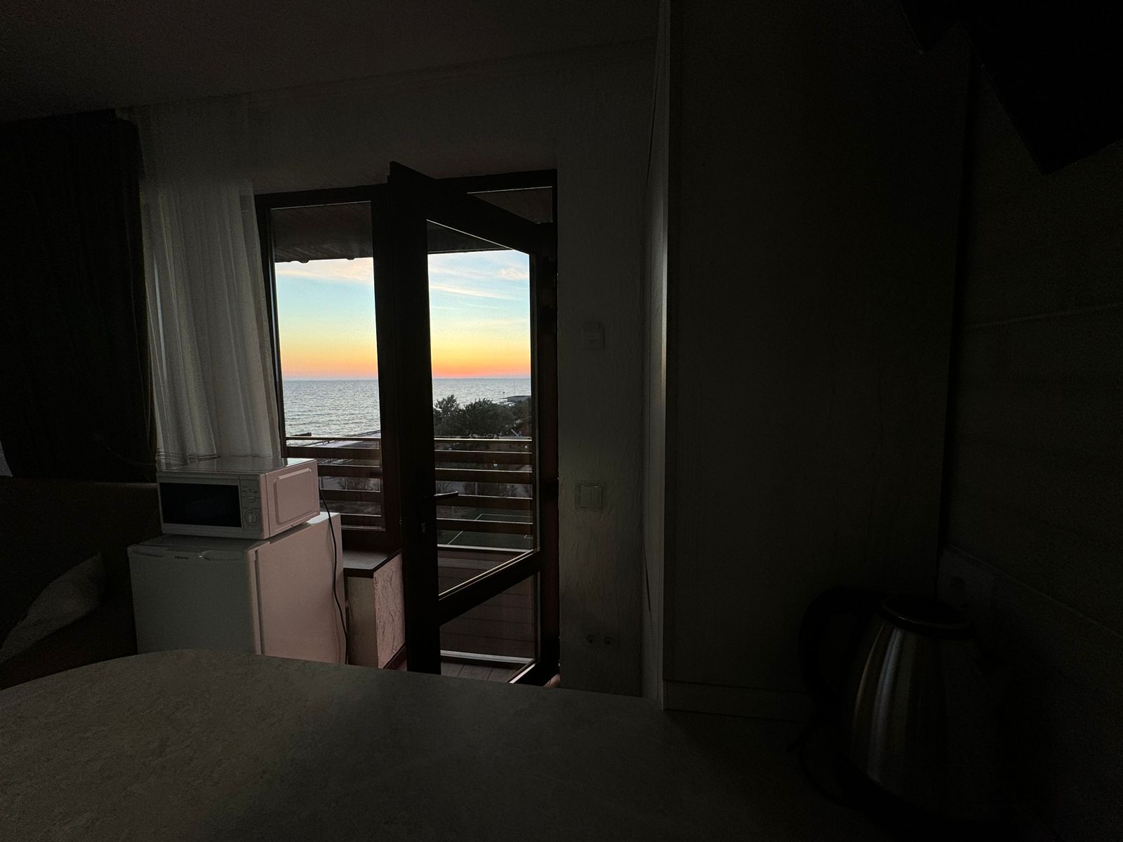 №16 Улучшенная студия до трёх человек с видом на море