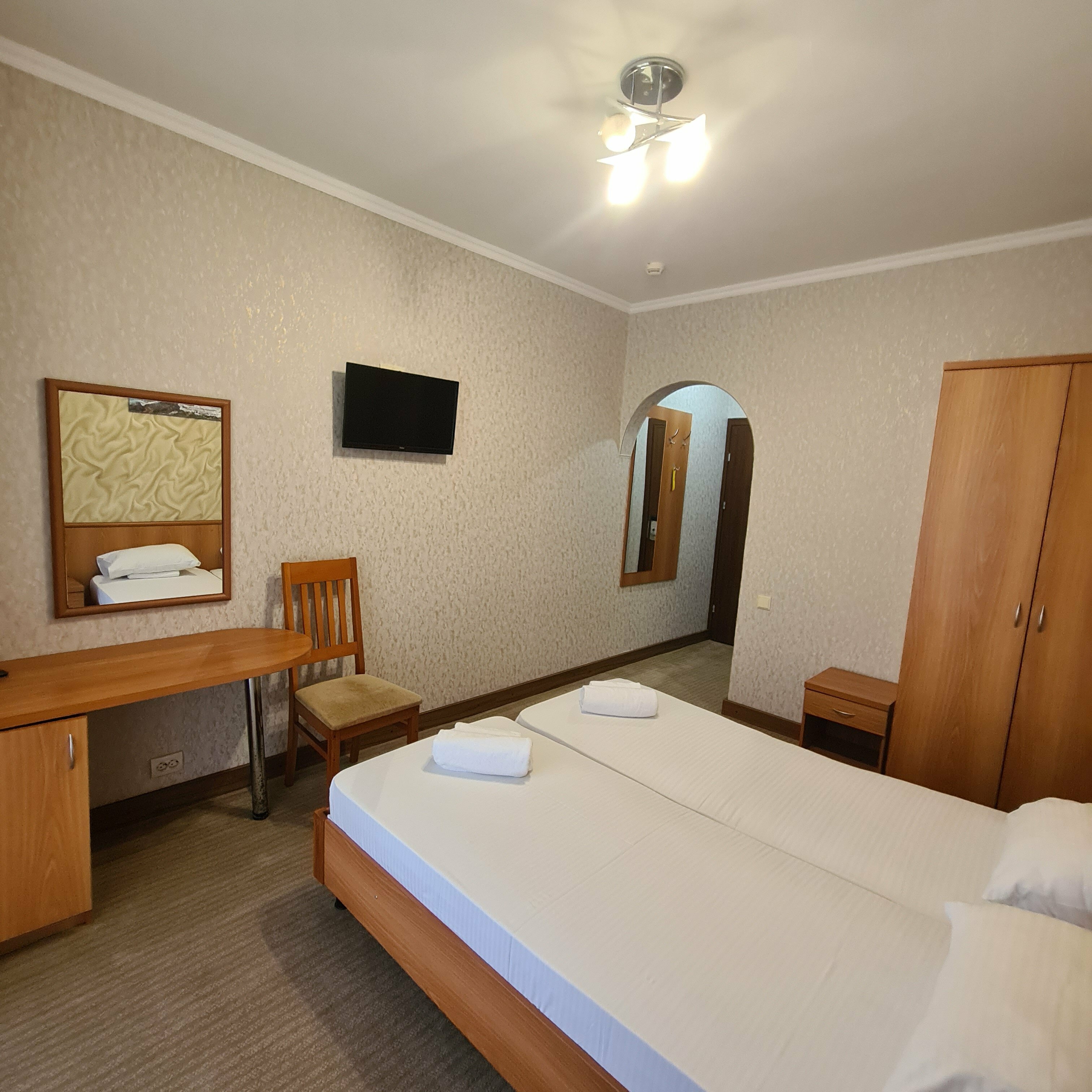 Двухместный номер Делюкс с 1 кроватью или 2 отдельными кроватями и балконом